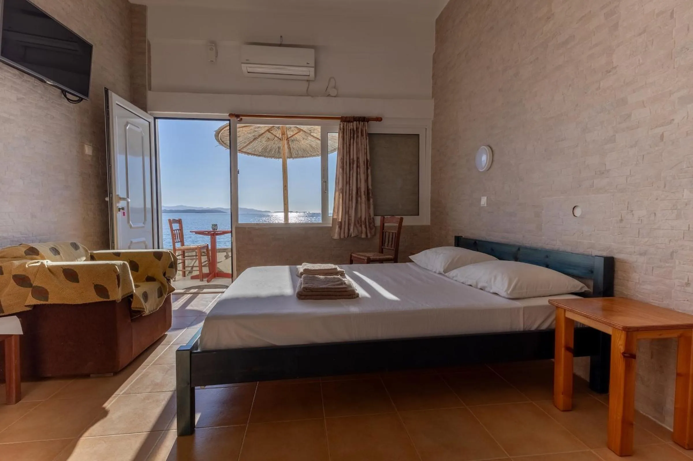 Bed in Petalides Apartments