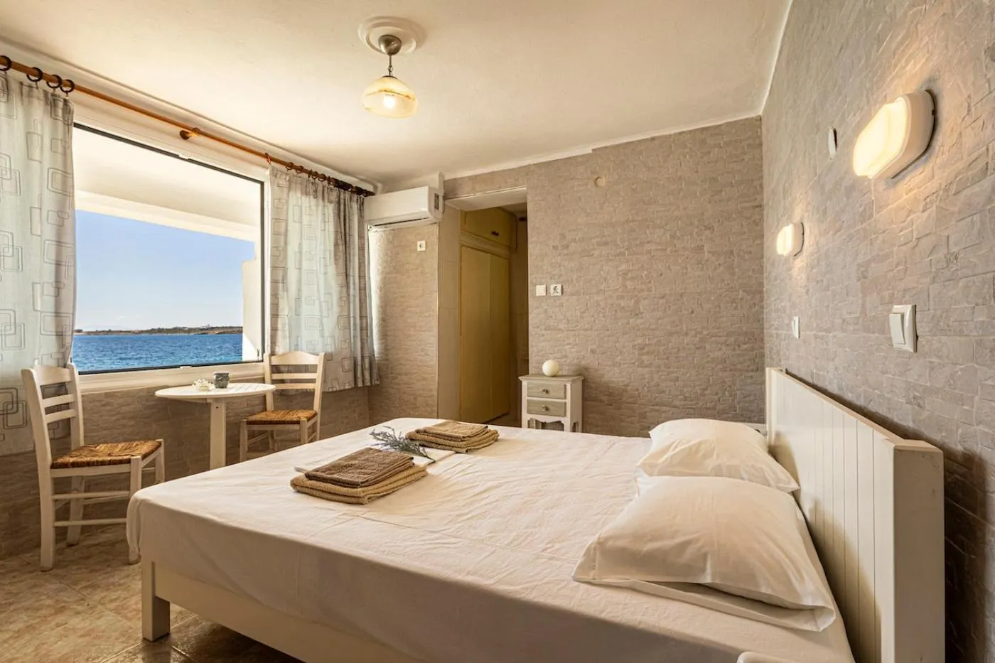 Petalides Apartments