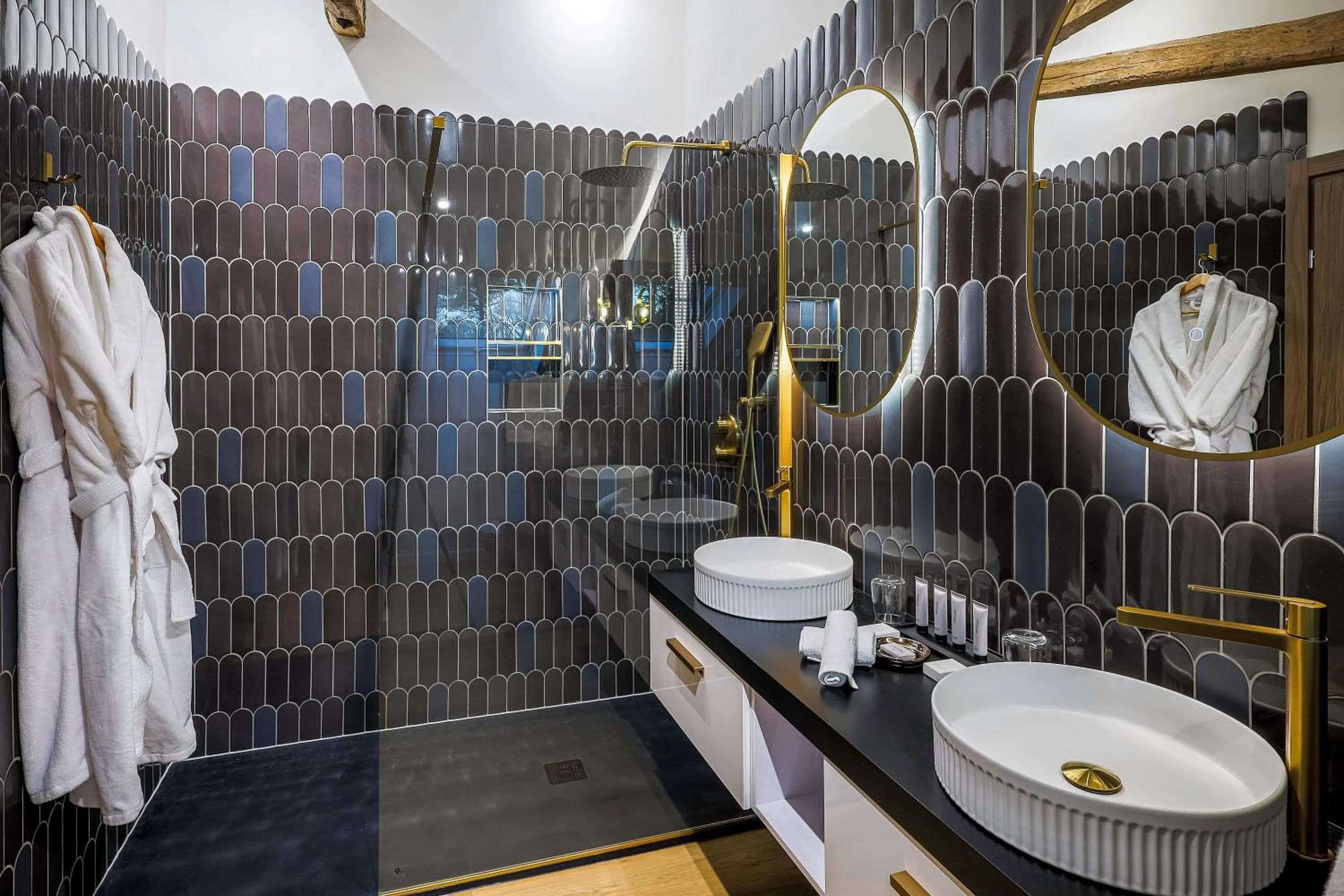 Bathroom in Château de Maraval