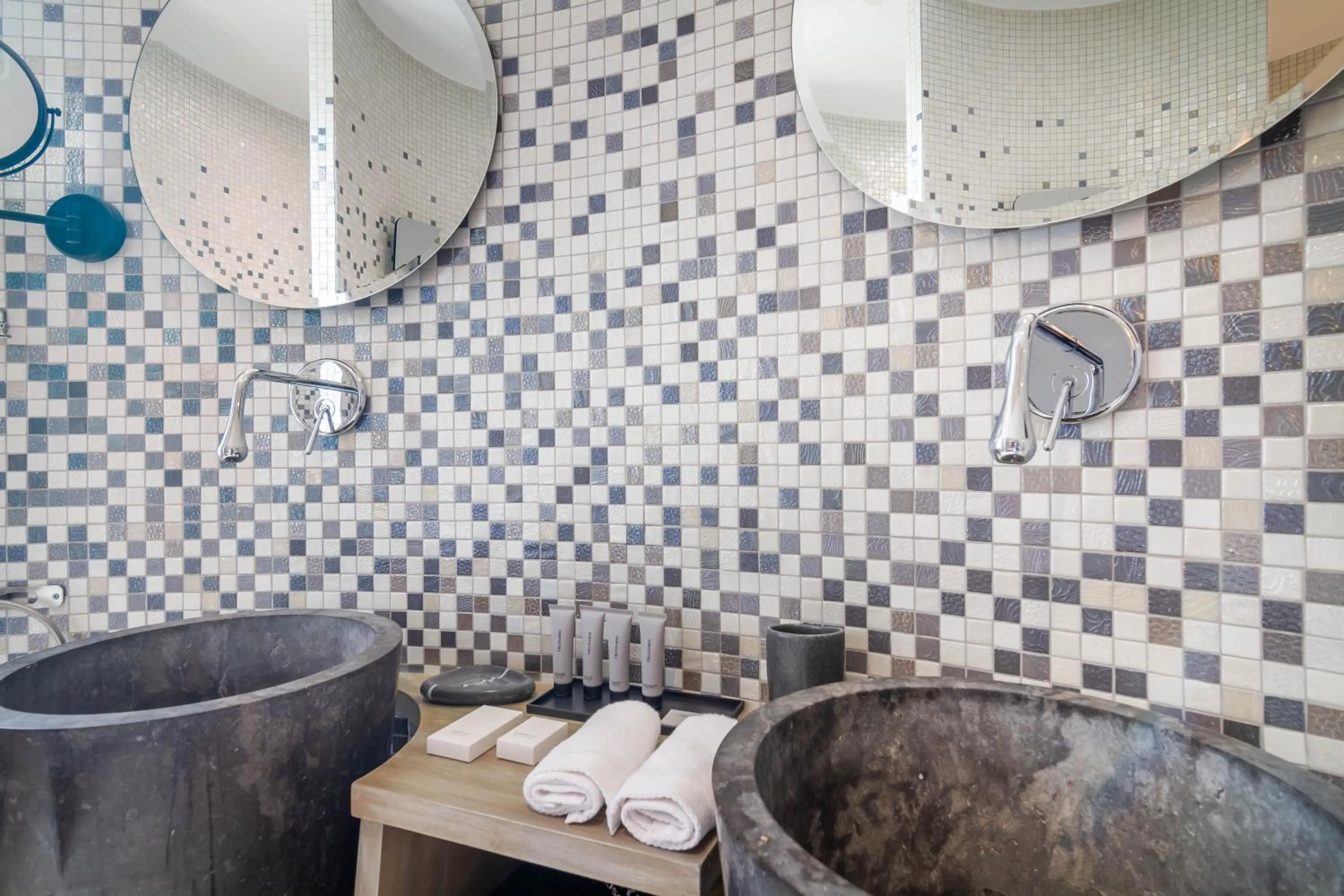 Bathroom in Château de Maraval