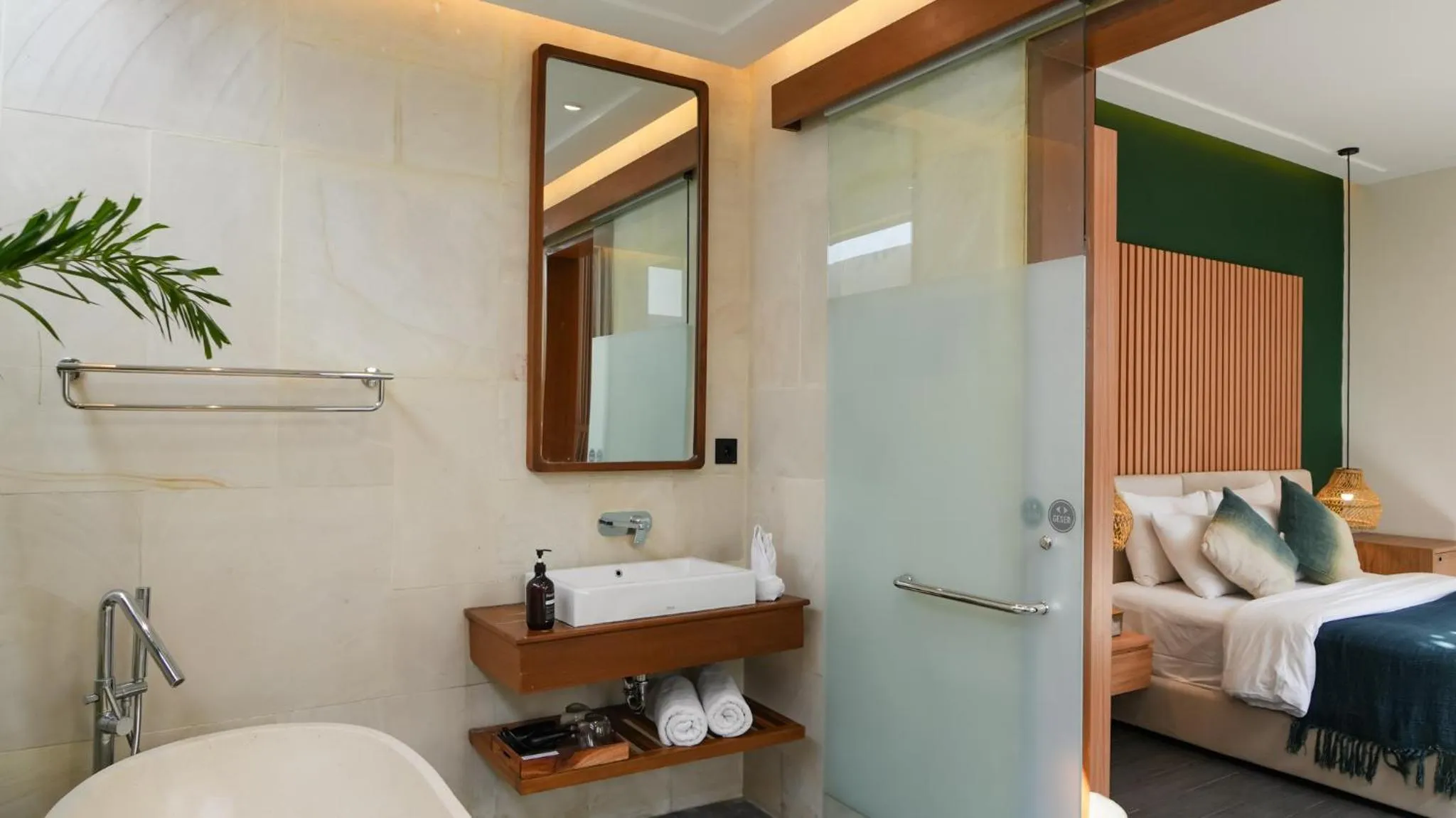Bathroom, Bed in Villa Di Bali