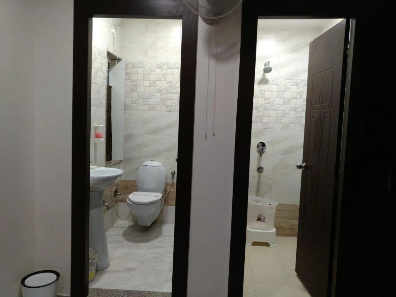 Bathroom in Hotel Confirm Inn Kota