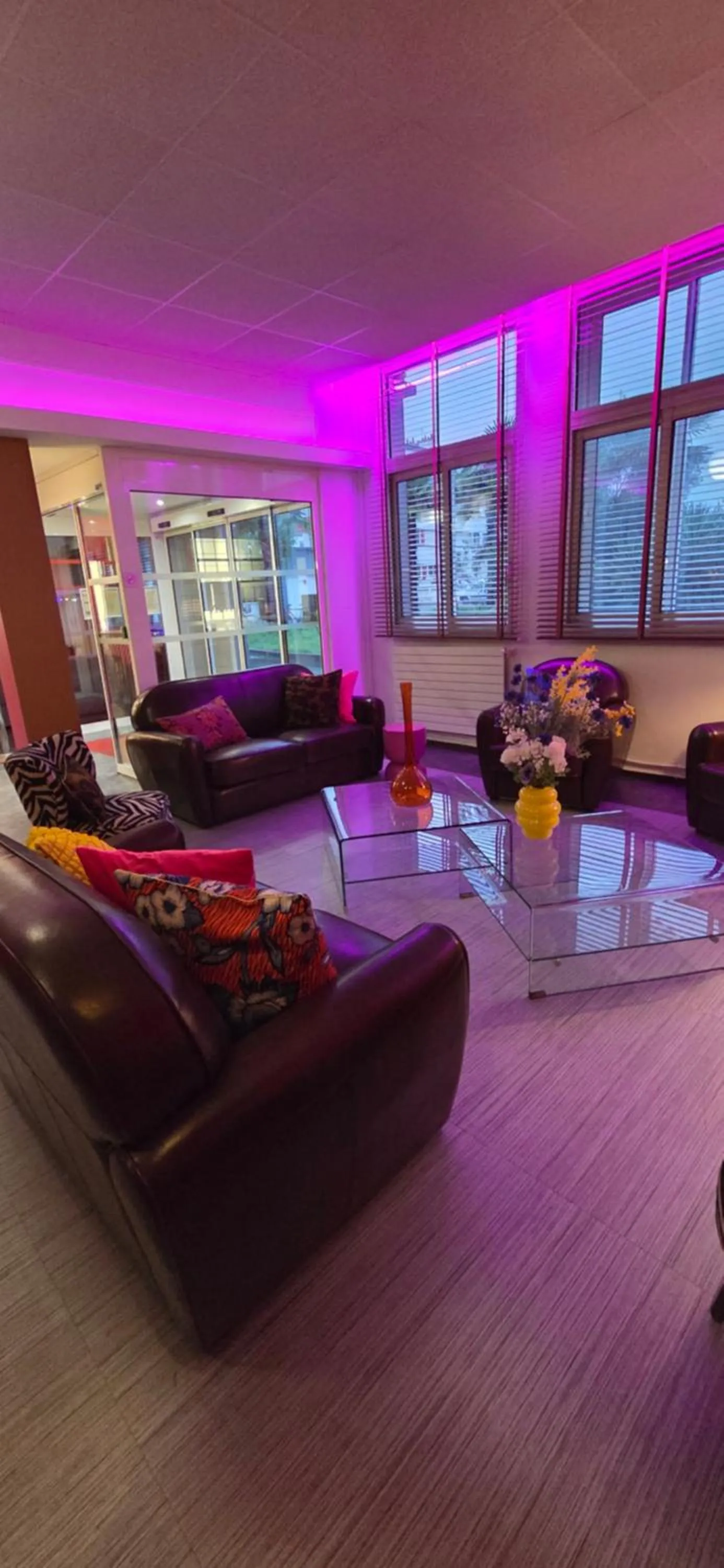 Seating area in Smartappart Lorient