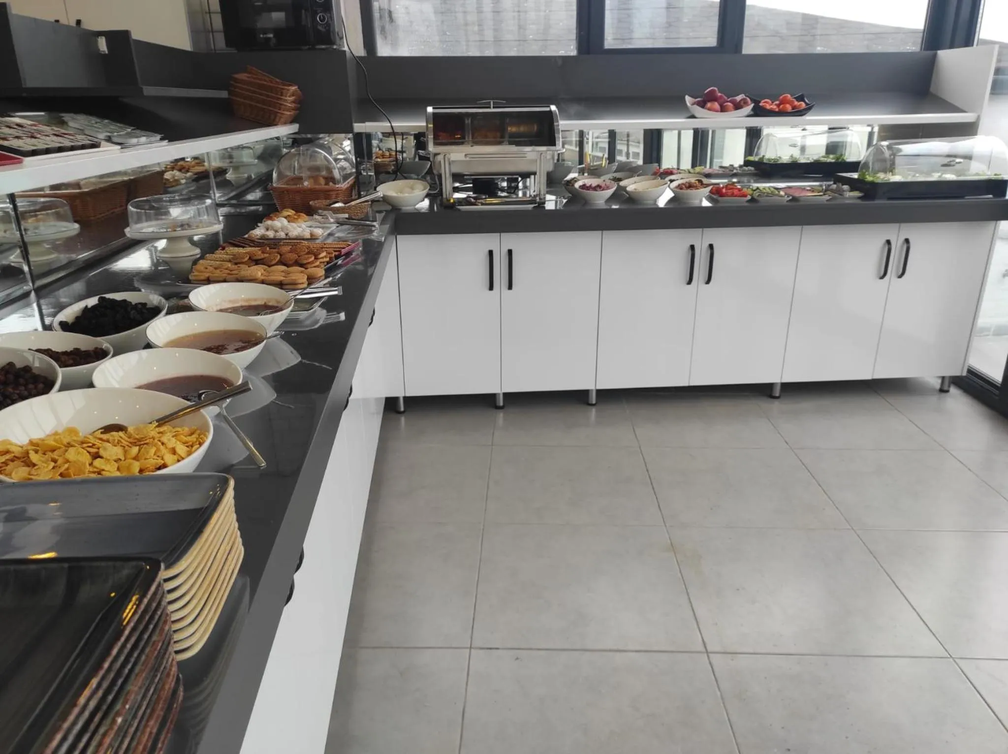 Breakfast in Hotel Esve Istanbul