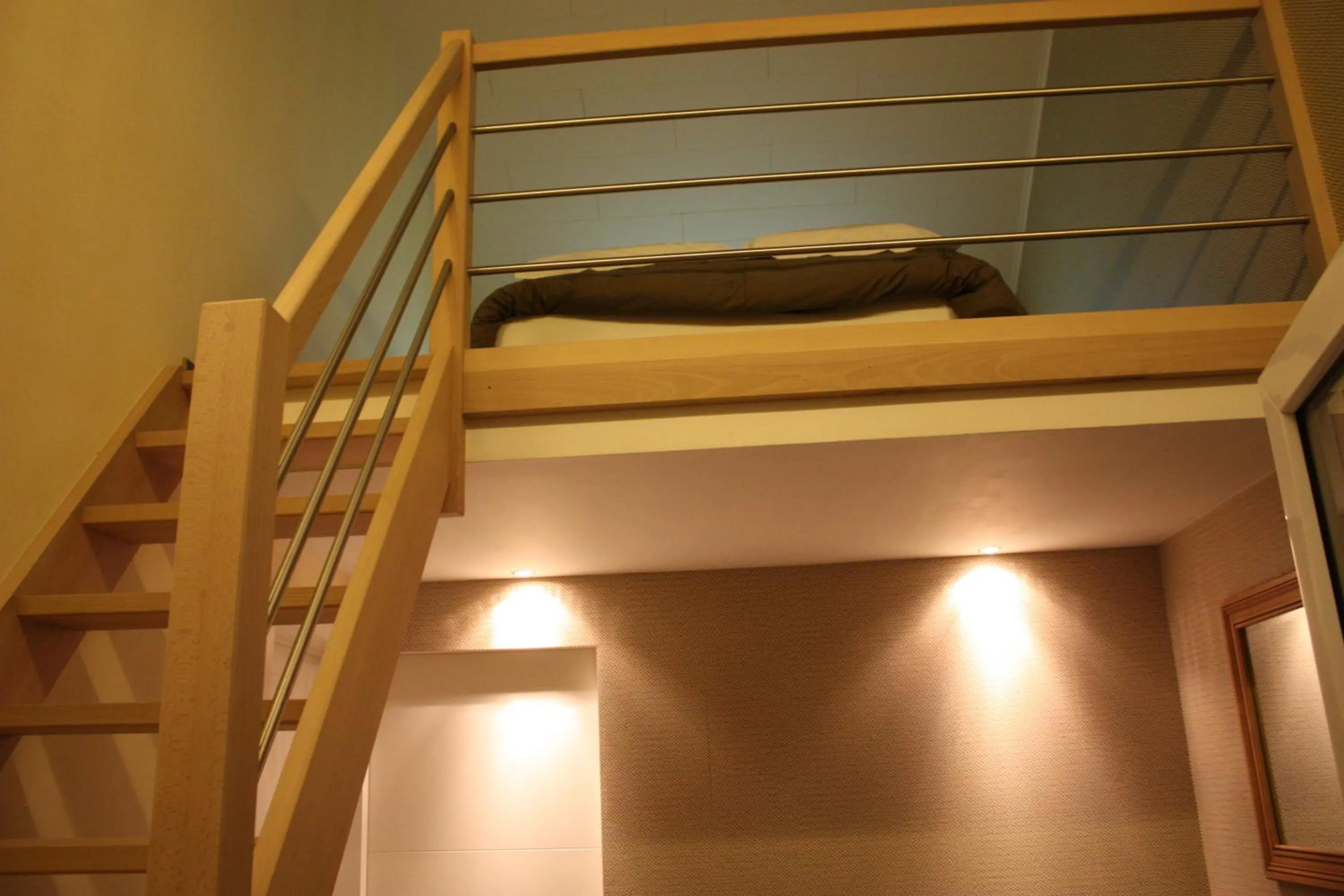 Decorative detail in B&B Au coin des sources