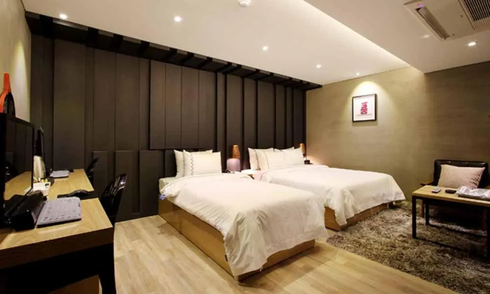 Photo of the whole room, Bed in Jeonju Mari Hotel