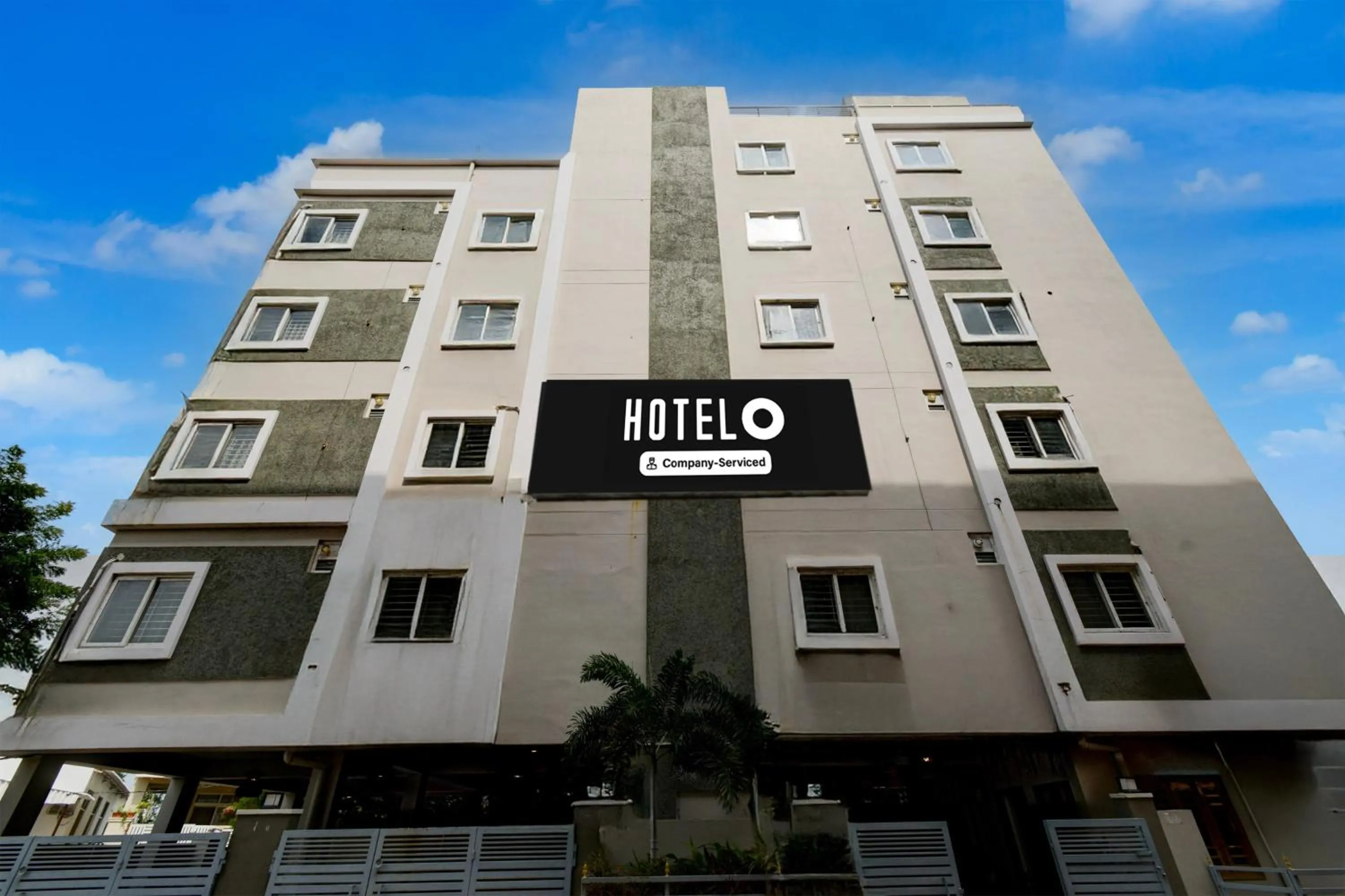Hotel O Shamshabad Airport Complex Formerly Urban Sleep