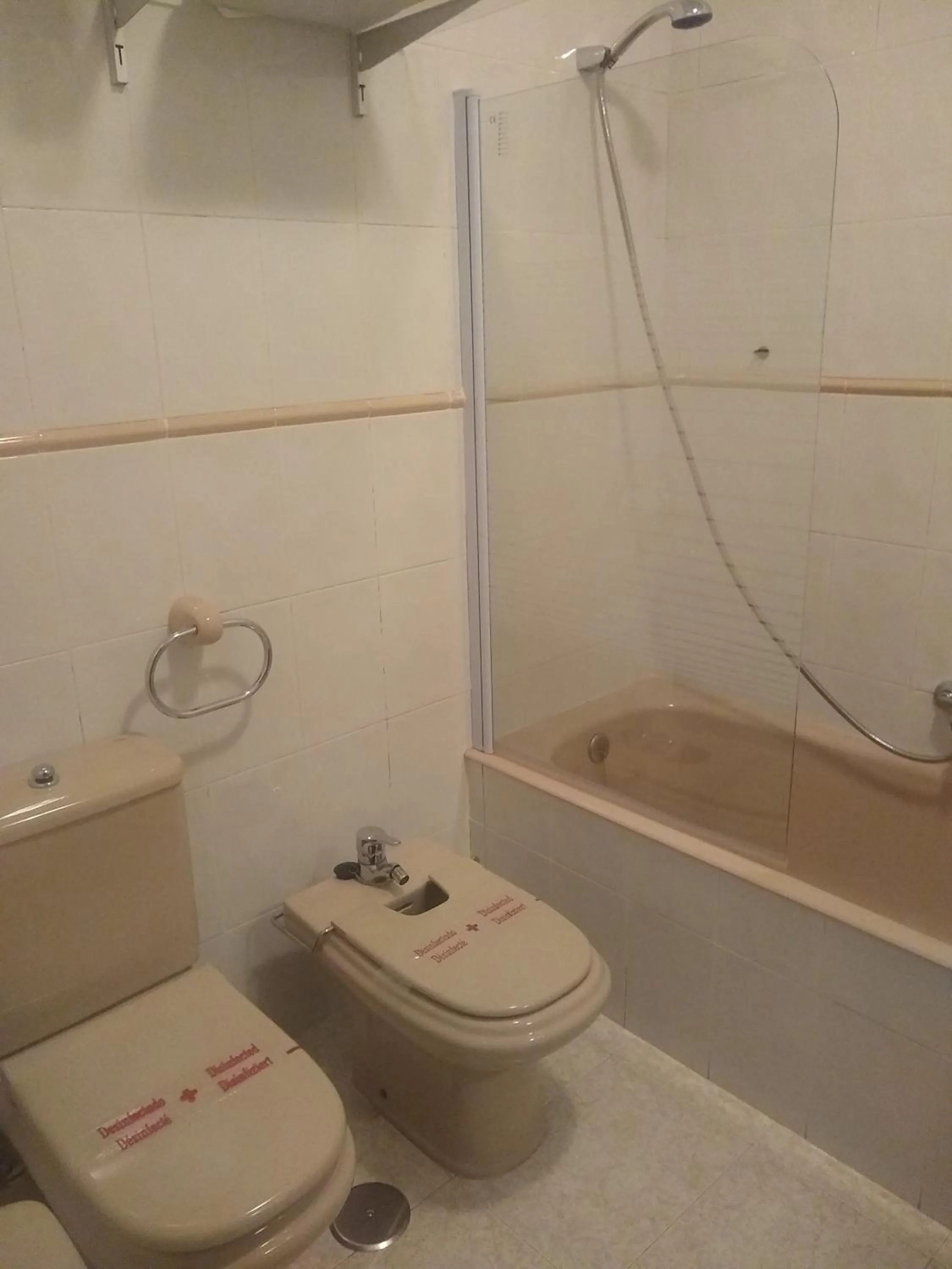 Bathroom in Hotel Capellan