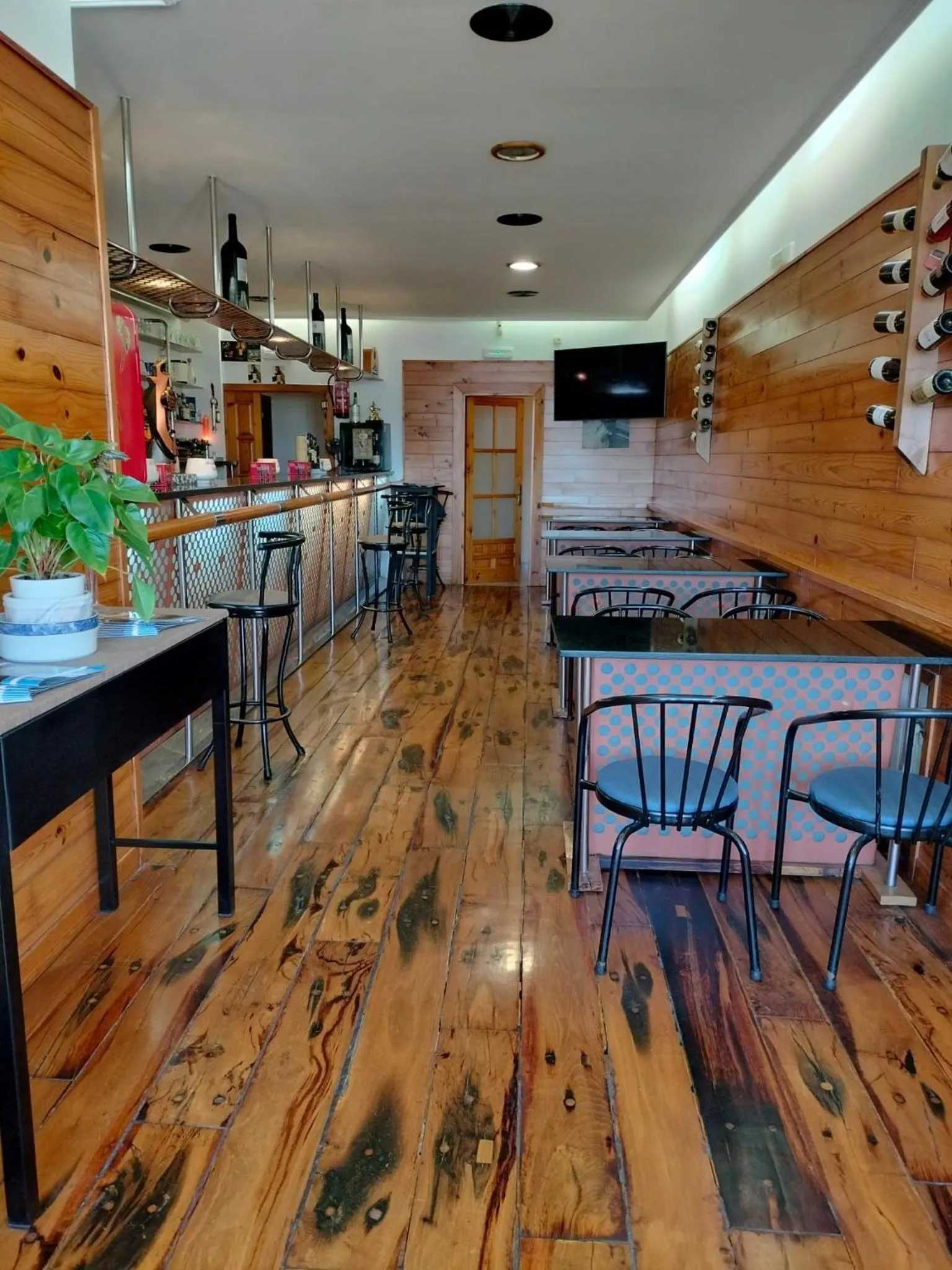Coffee/tea facilities in Hotel Capellan
