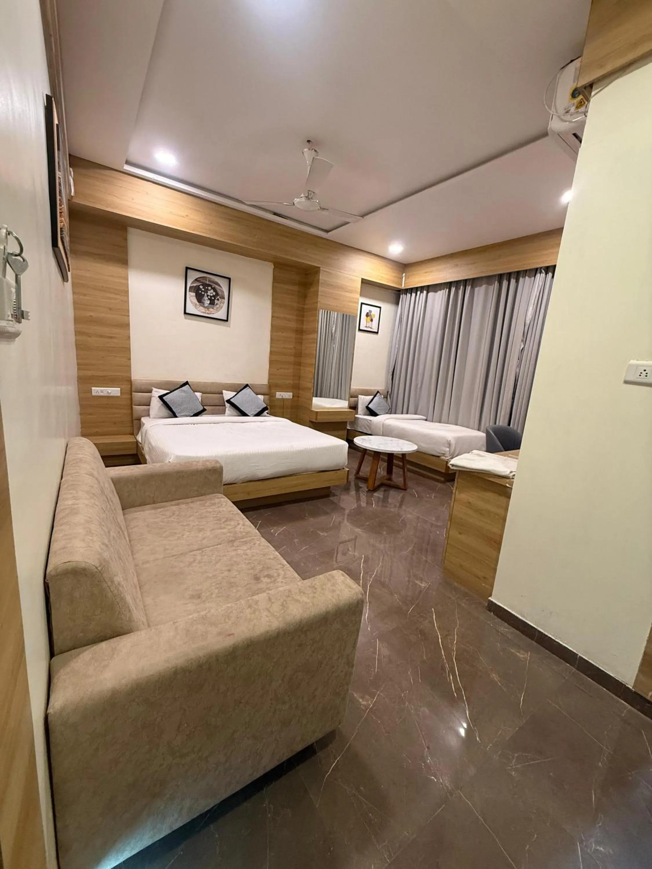 Bed in Hotel Krish villa