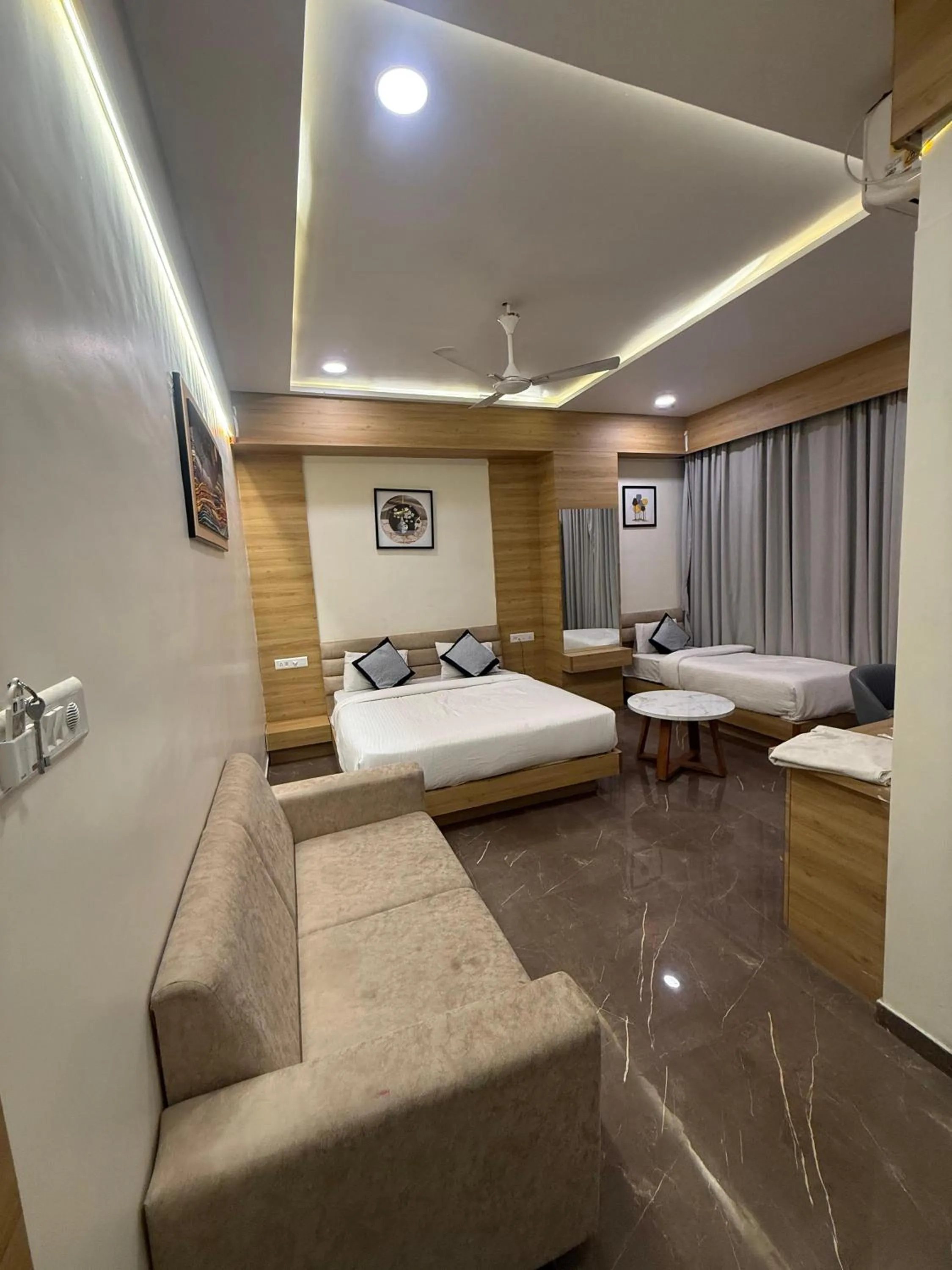 Bed in Hotel Krish villa