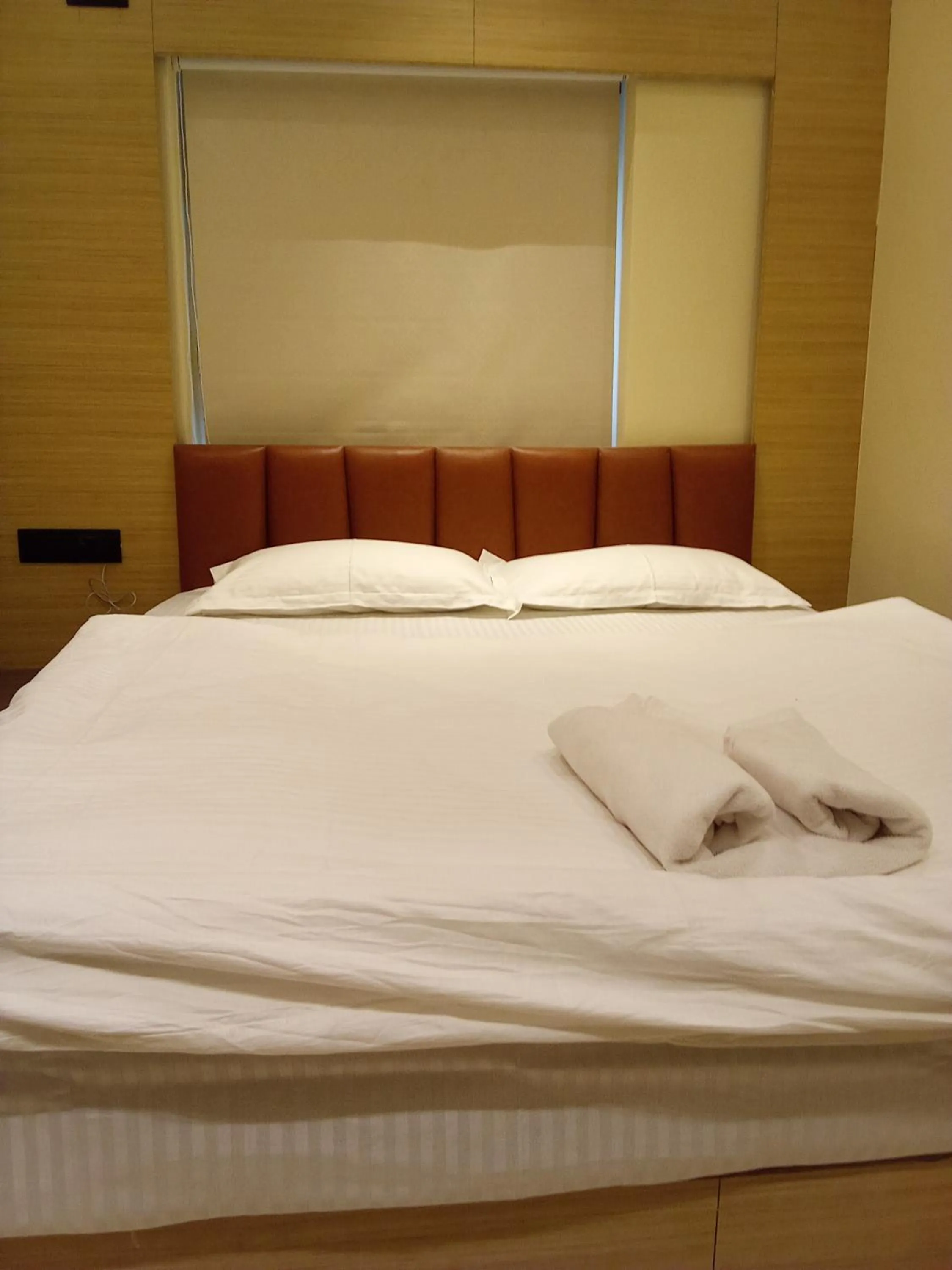 Bedroom, Bed in HOTEL SKYKING