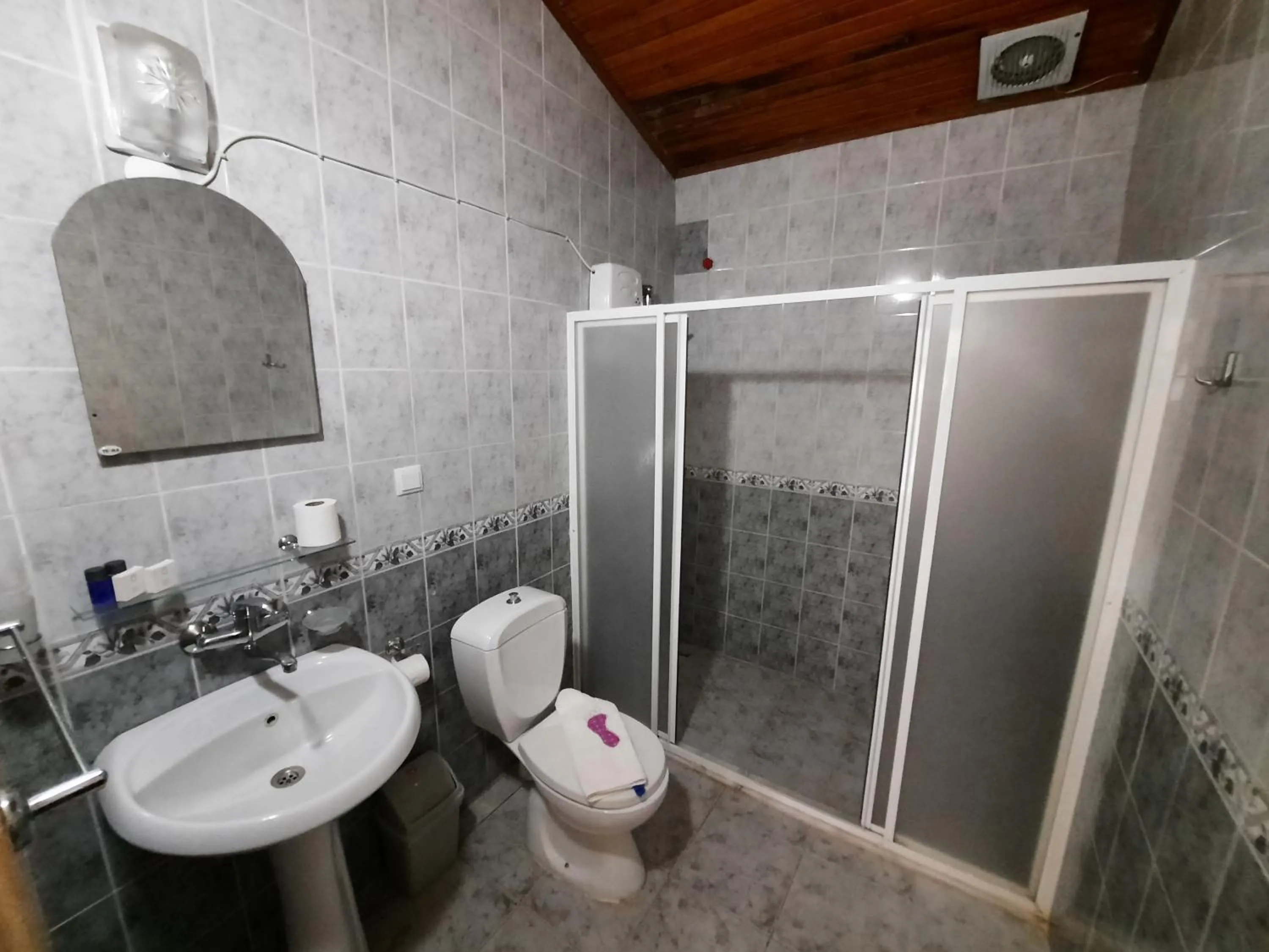 Bathroom in Ali Baba's House