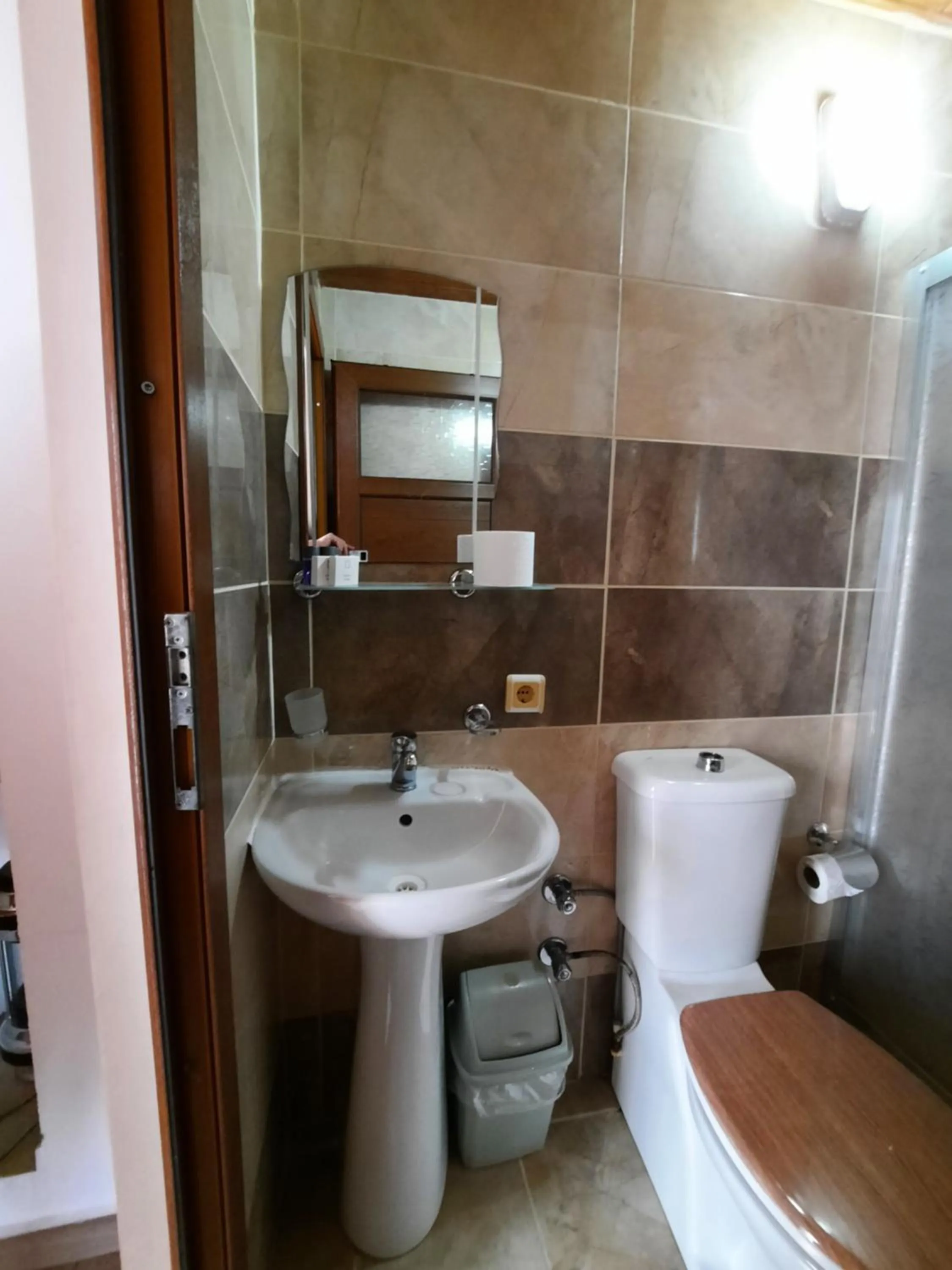 Bathroom in Ali Baba's House