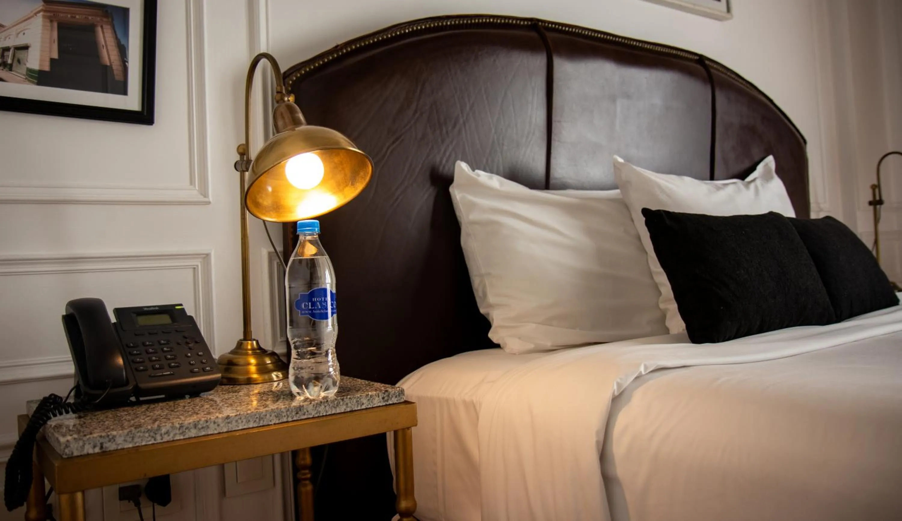 Bed in Hotel Clasico