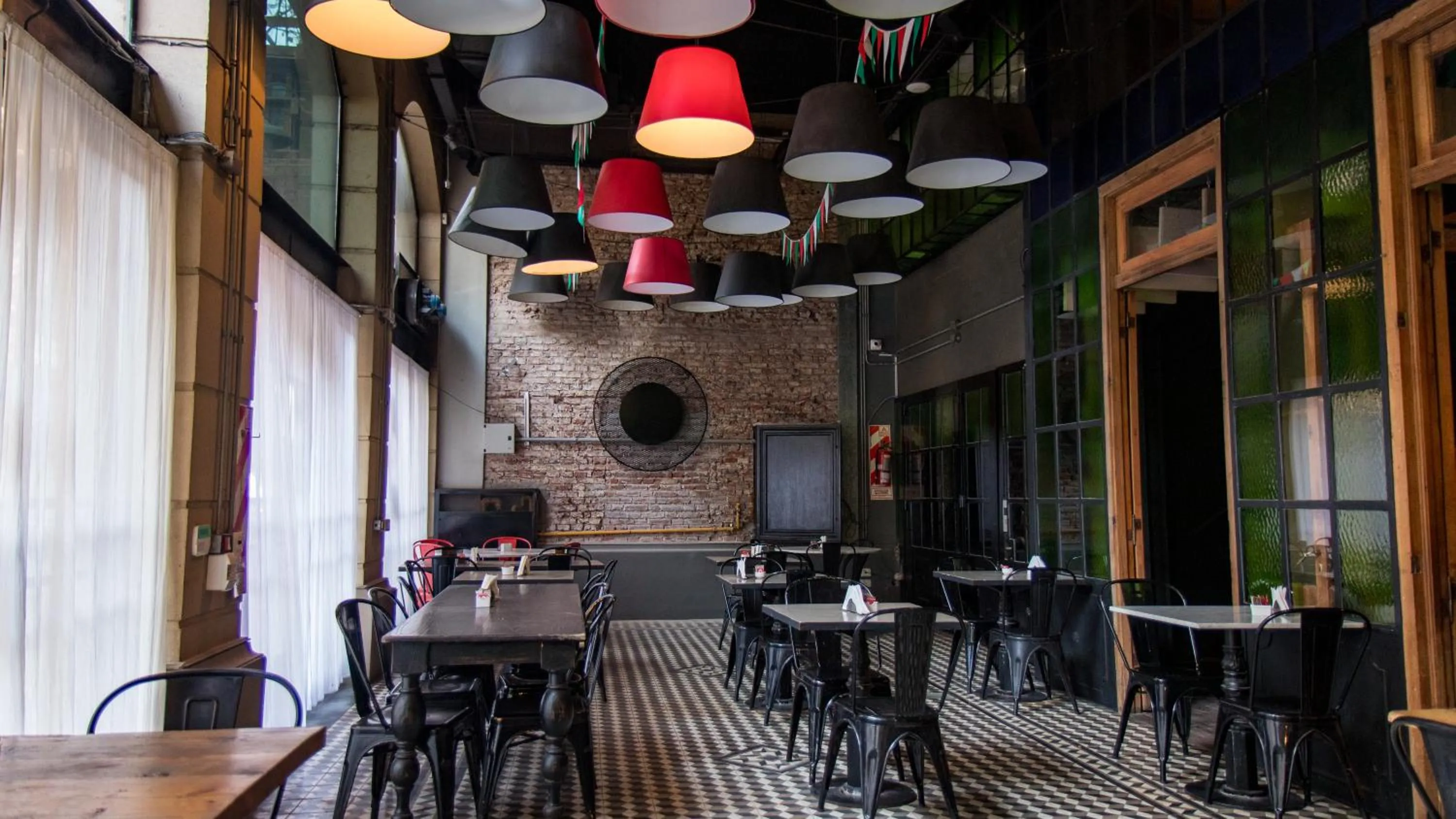 Restaurant/places to eat in Hotel Clasico