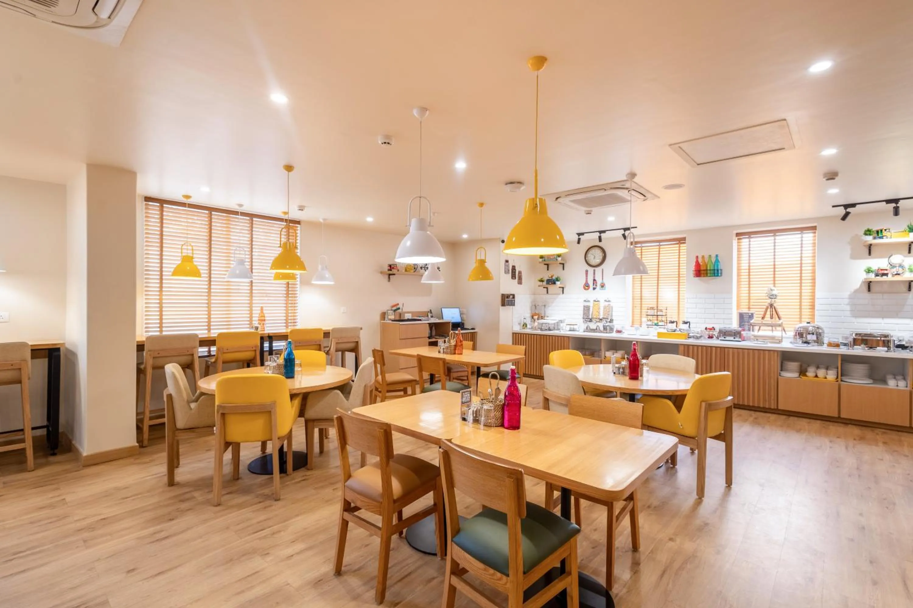 Restaurant/places to eat in Bloom Hotel - Ranchi