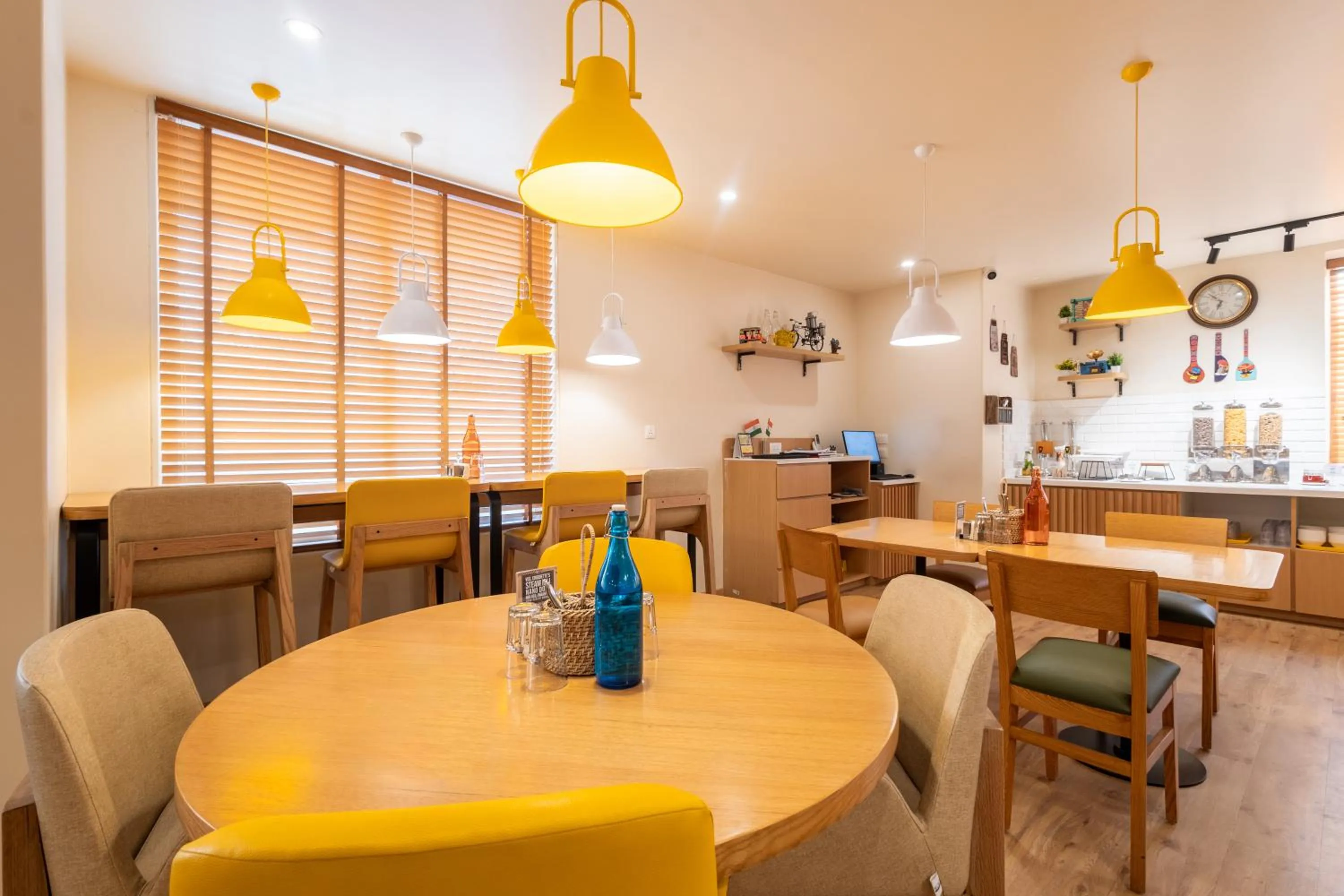 Restaurant/places to eat in Bloom Hotel - Ranchi