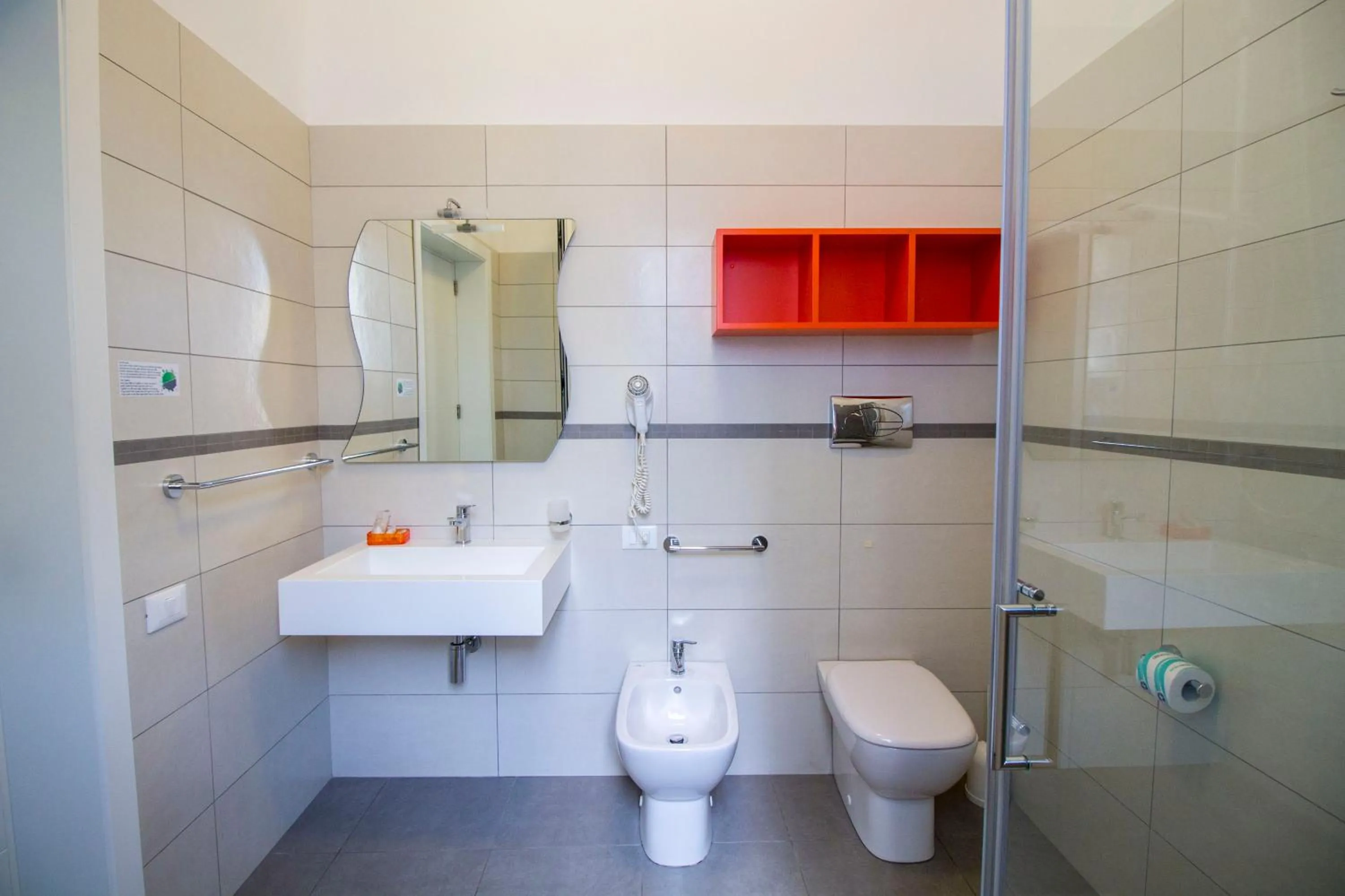 Shower in Hotel Arte Mare - camere in via del mulino 45