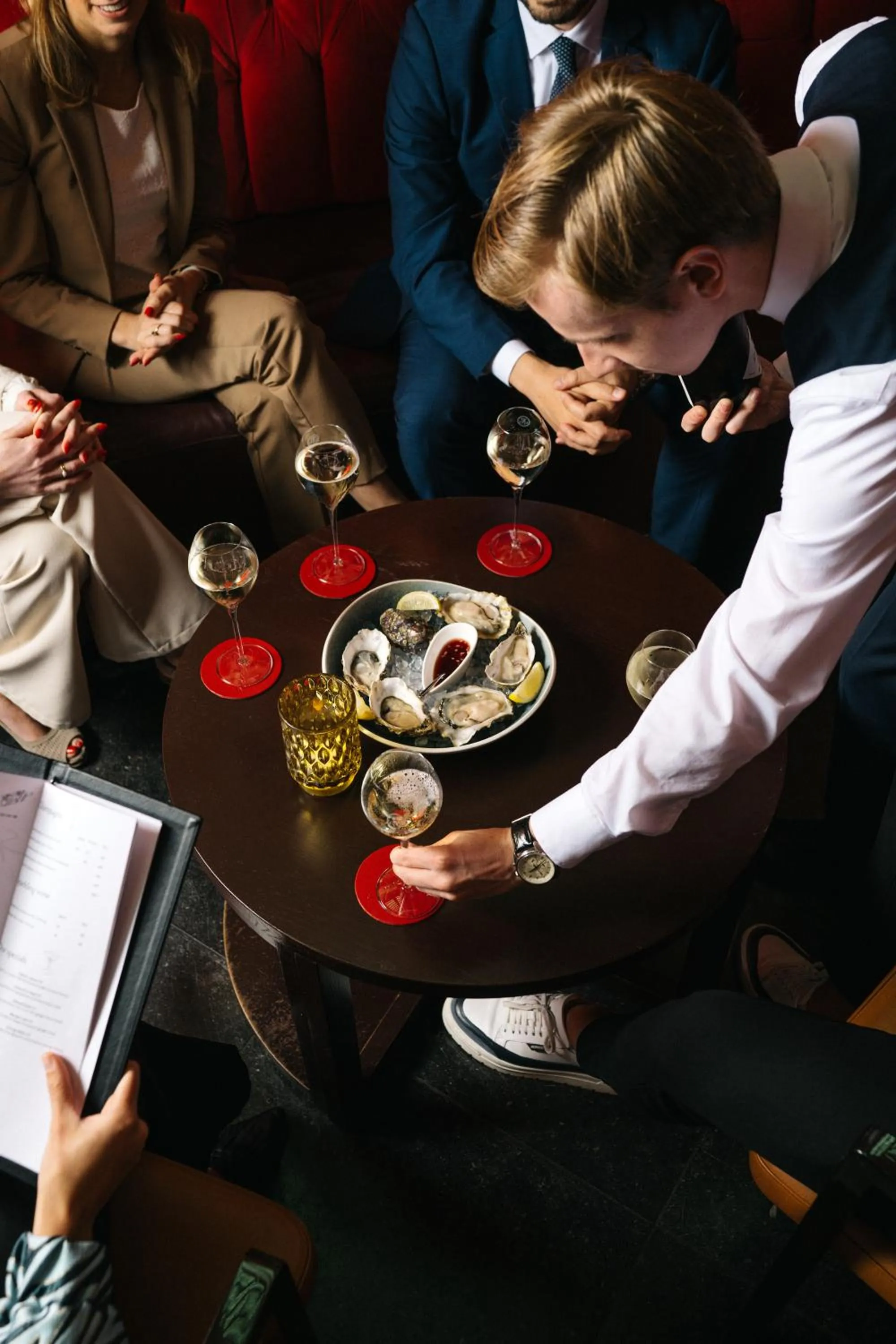 Lounge or bar in Kruisherenhotel Maastricht - Oostwegel Collection, member of Design Hotels