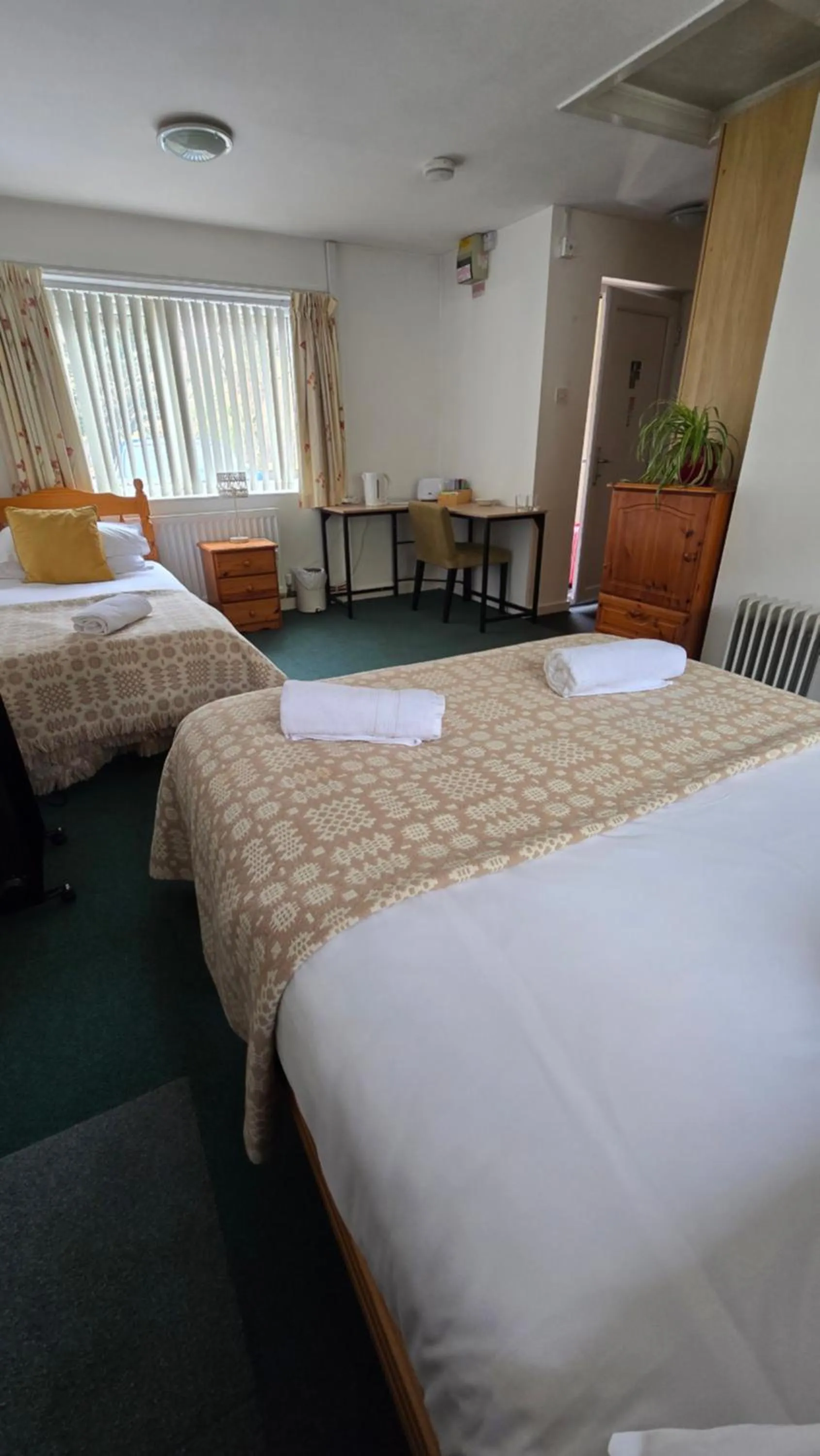 Bed in Snowdonia Mountain Lodge