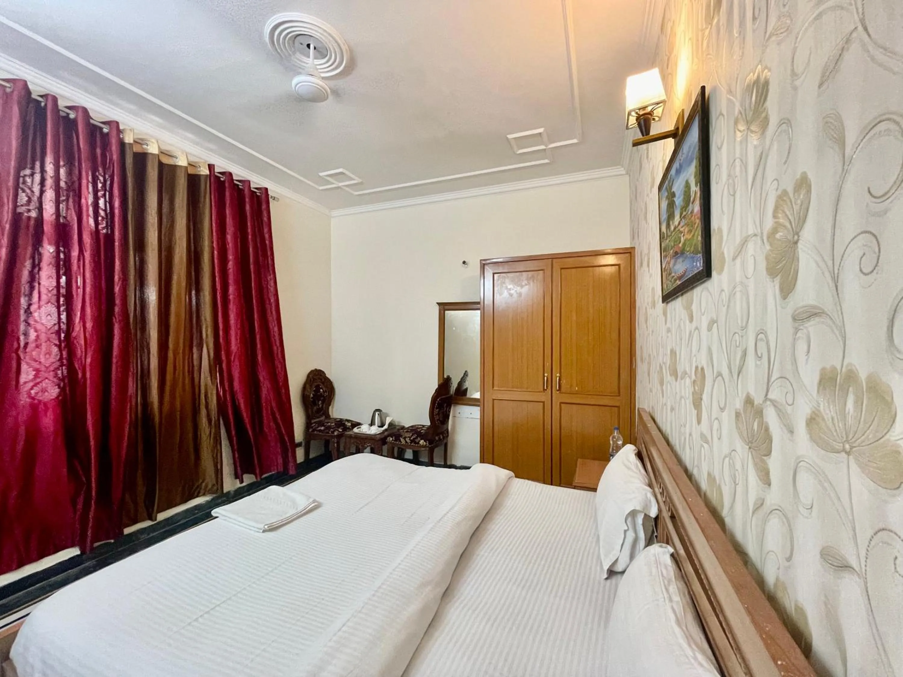 View (from property/room), Bed in Shakuntala Palace Point