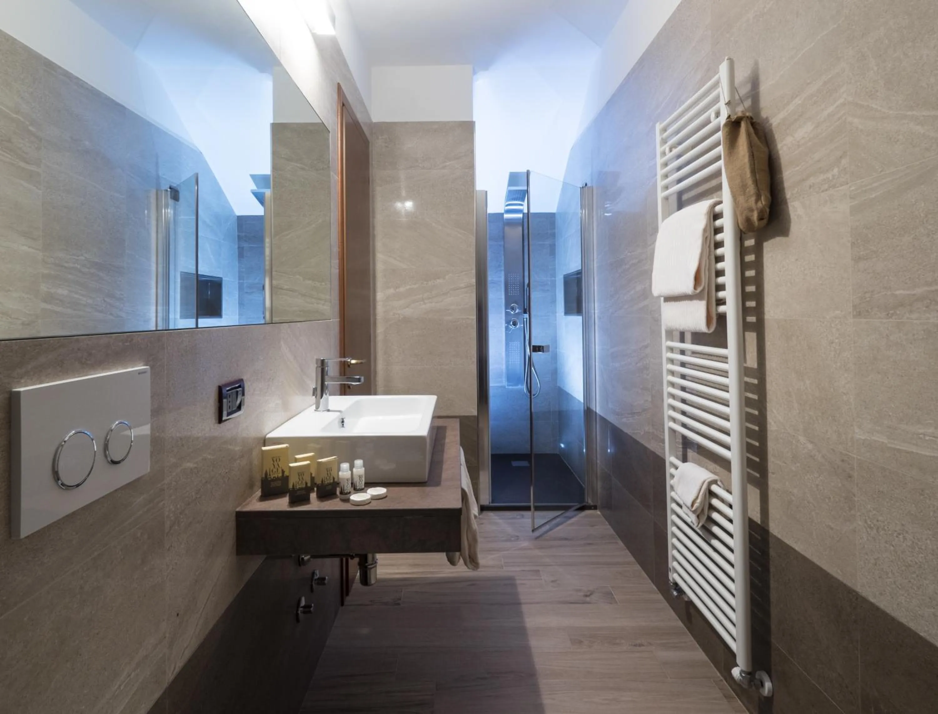 Bathroom in Residence Caffé Savona