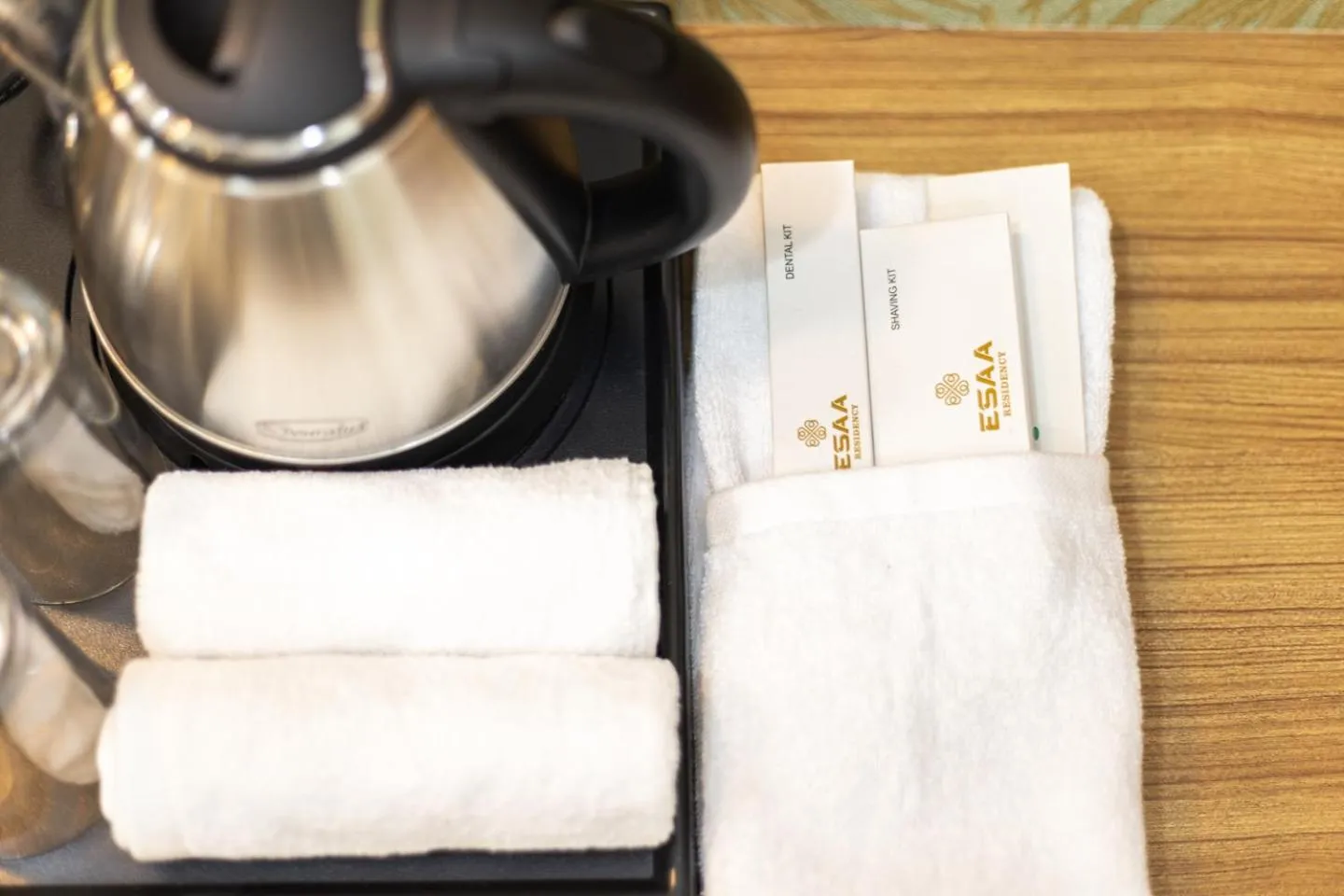 Coffee/tea facilities in ESAA Airport Hotel