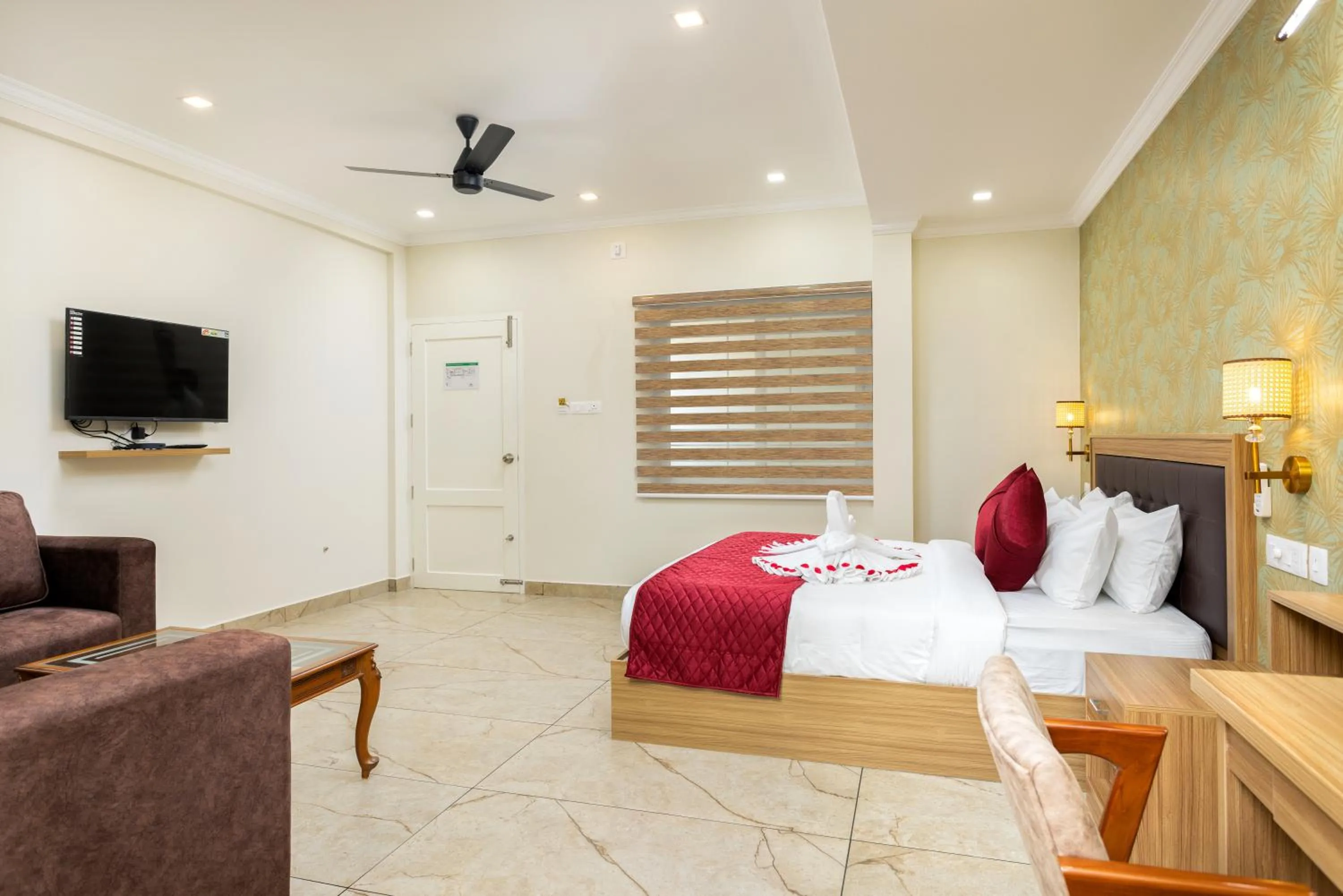 Bedroom, Bed in ESAA Airport Hotel