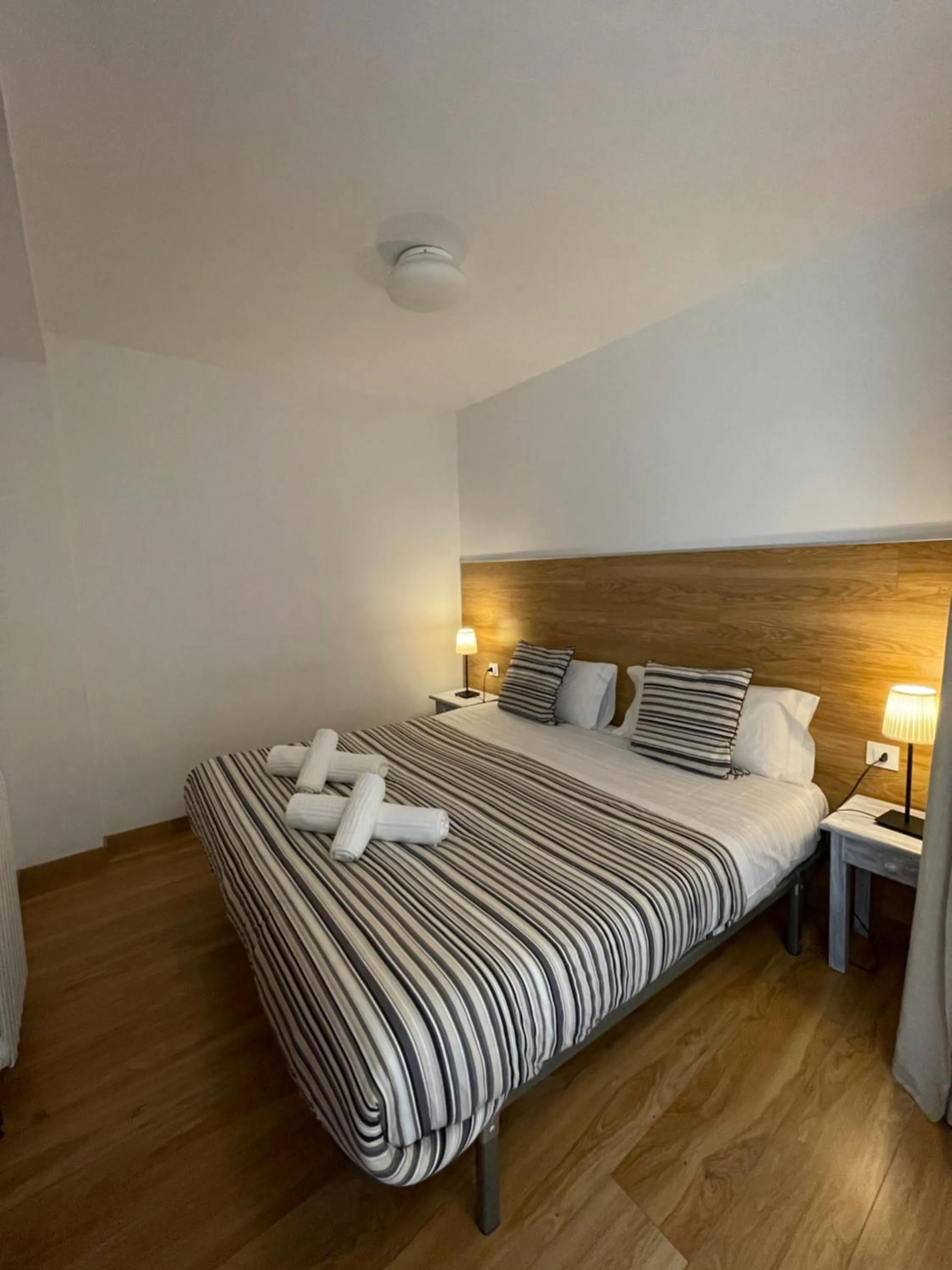 Bed in Aparthotel Sant Andreu