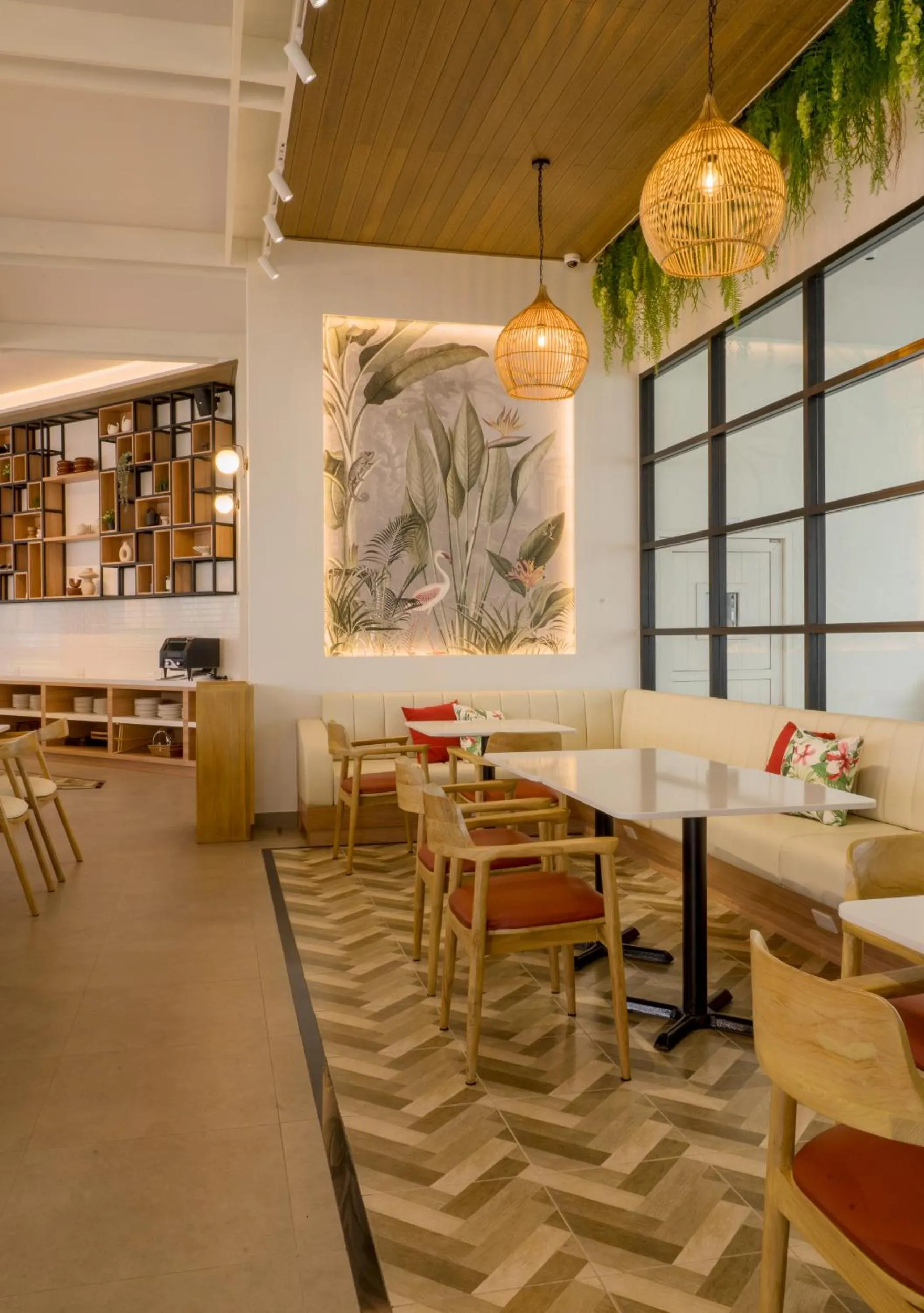 Restaurant/places to eat in Niranapa Boutique Resort