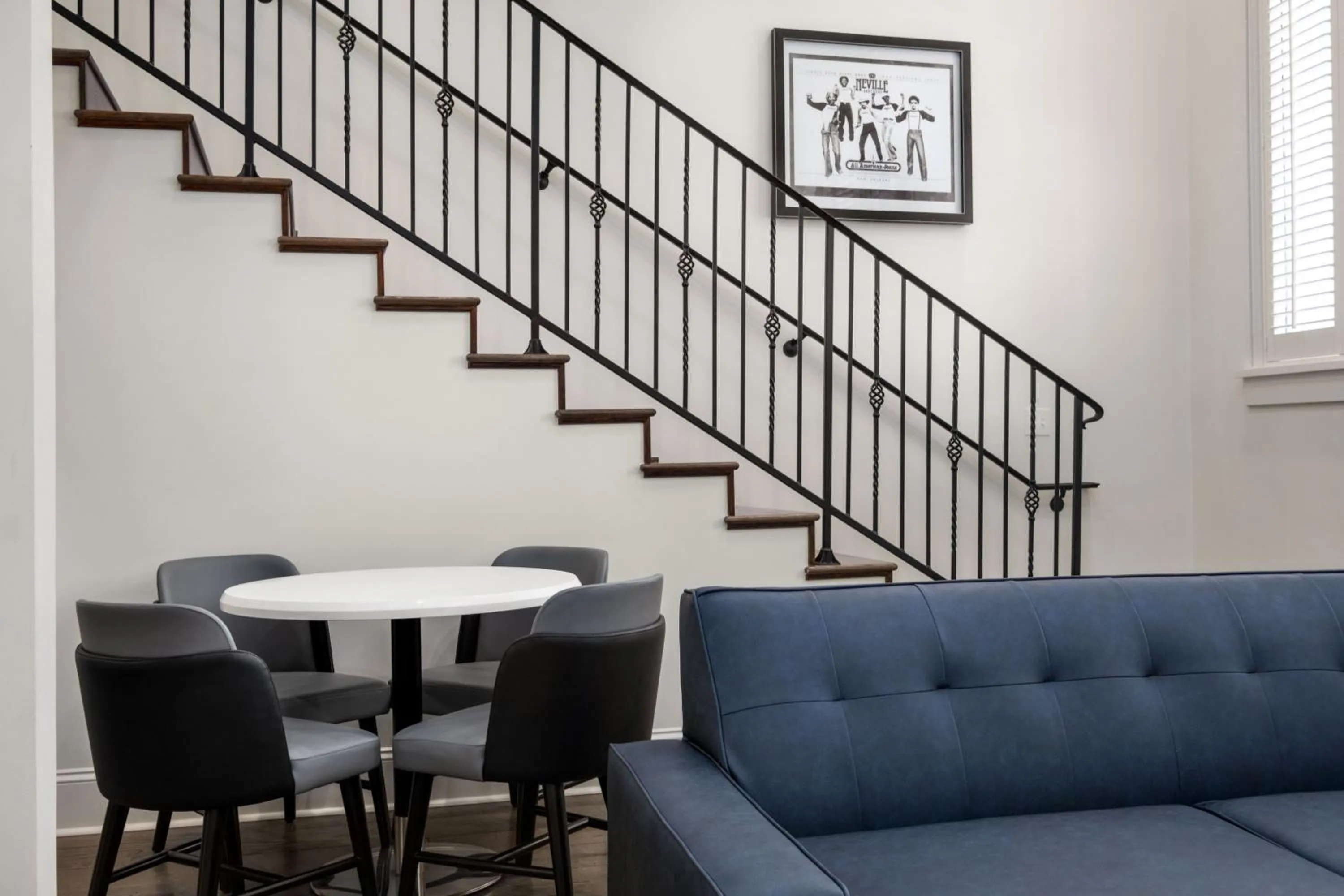Seating area in The Rubenstein Hotel