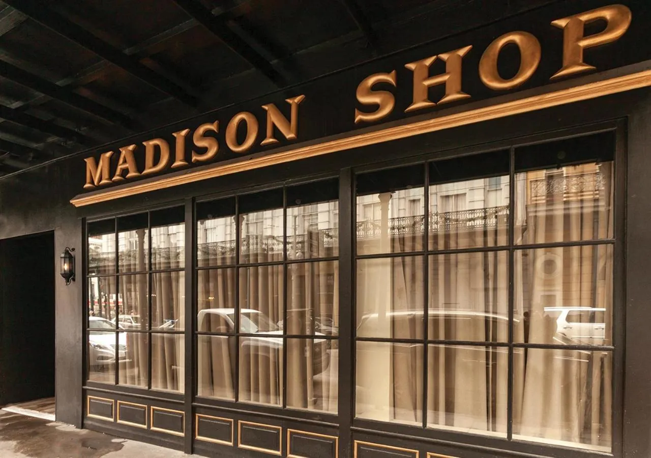 Property building in The Rubenstein Hotel