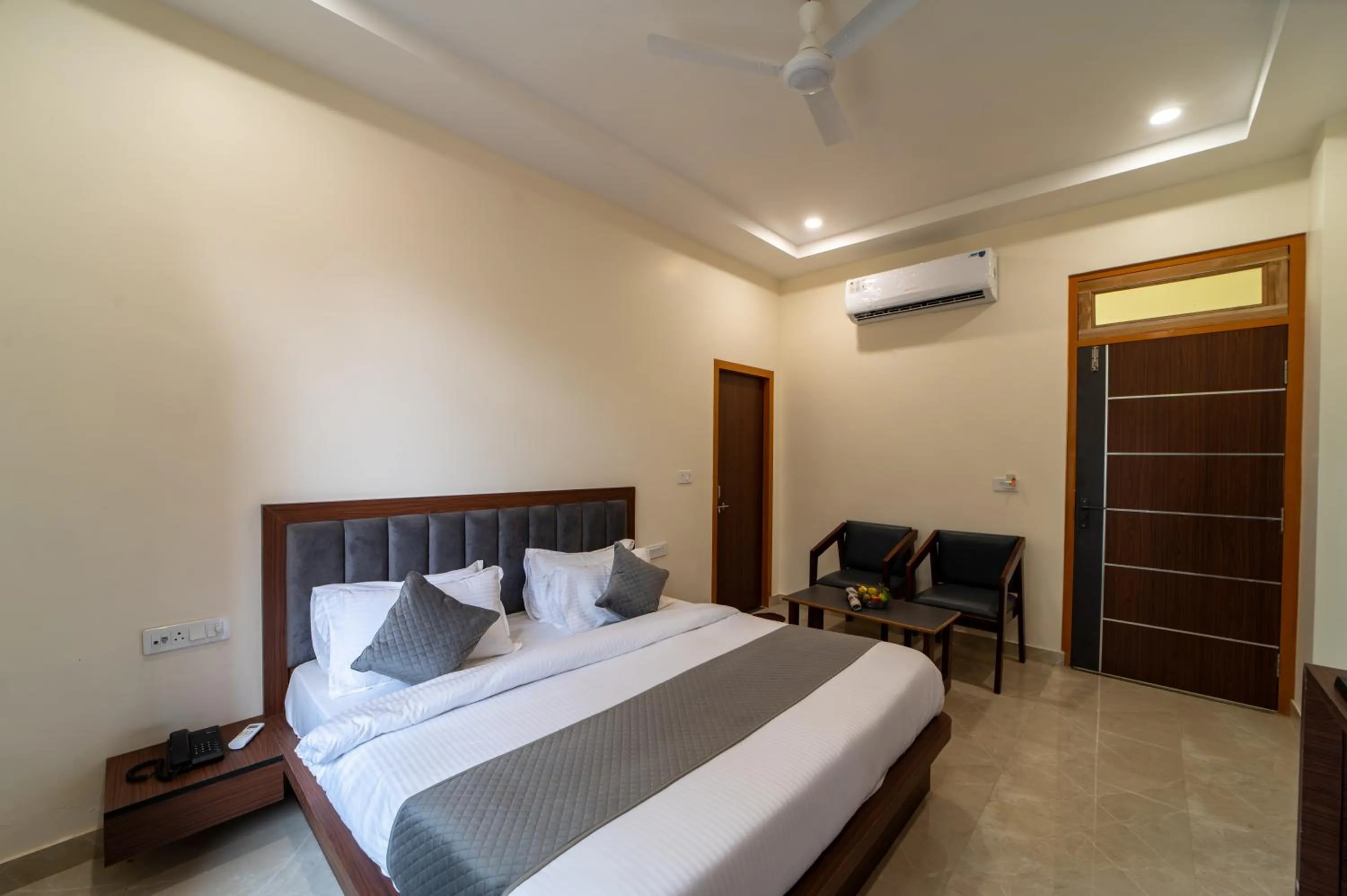 Bed in Joy Bagh Resort Pushkar