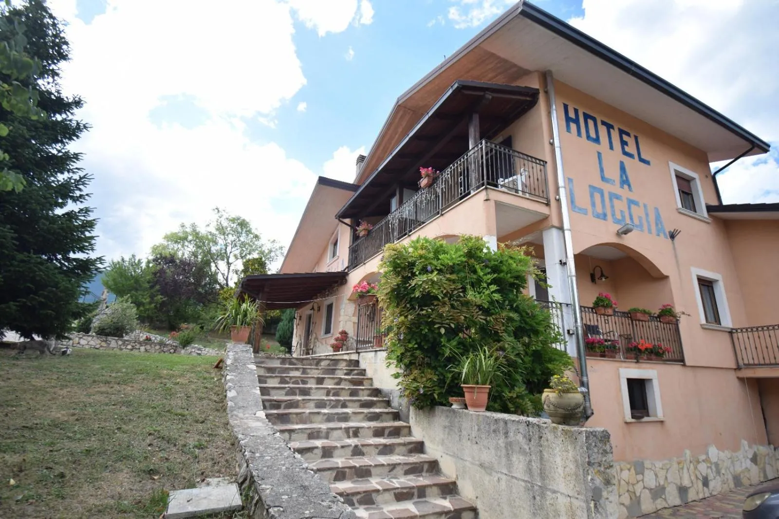 Hotel LA LOGGIA