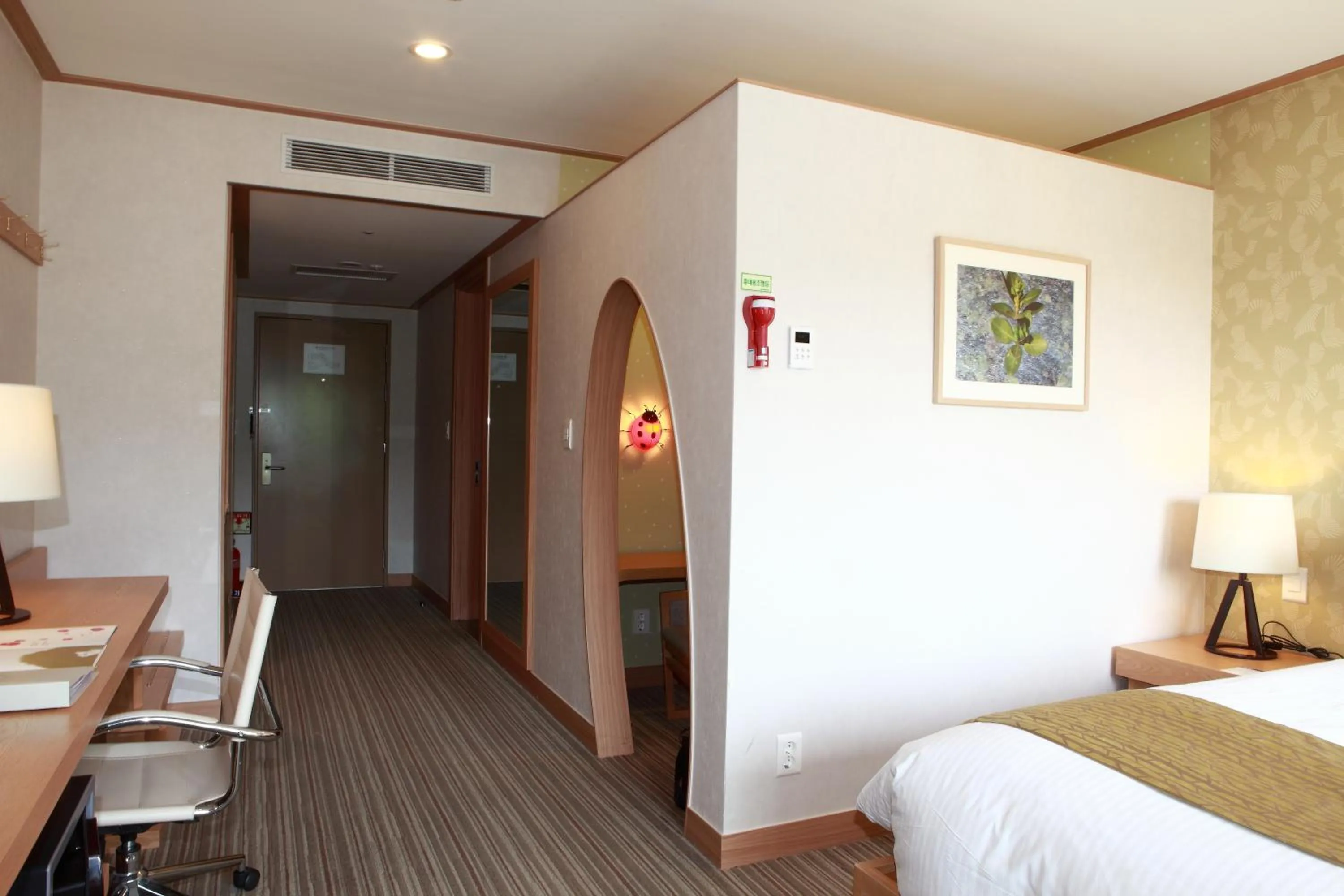 bunk bed, Bed in Holiday Inn Resort Alpensia Pyeongchang by IHG