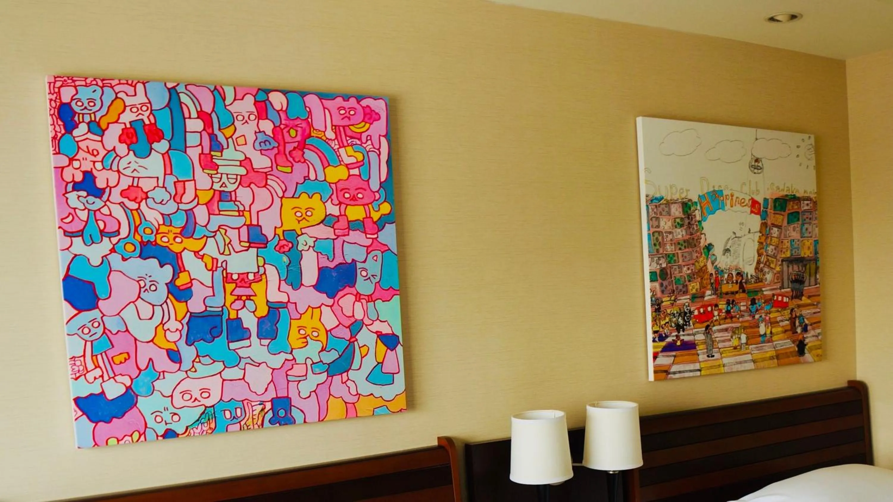 Photo of the whole room in ANA Crowne Plaza Okayama by IHG