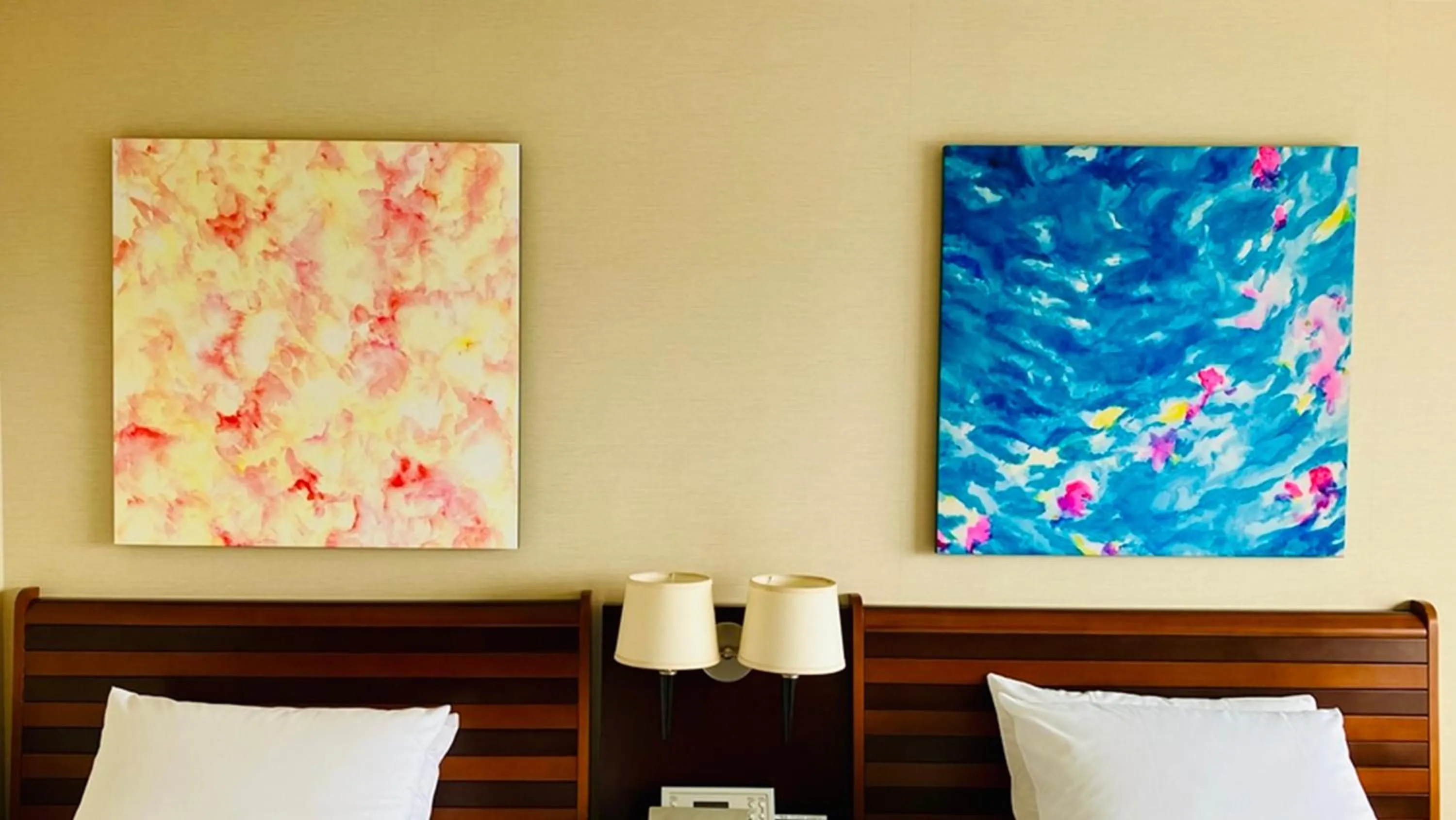 Photo of the whole room in ANA Crowne Plaza Okayama by IHG