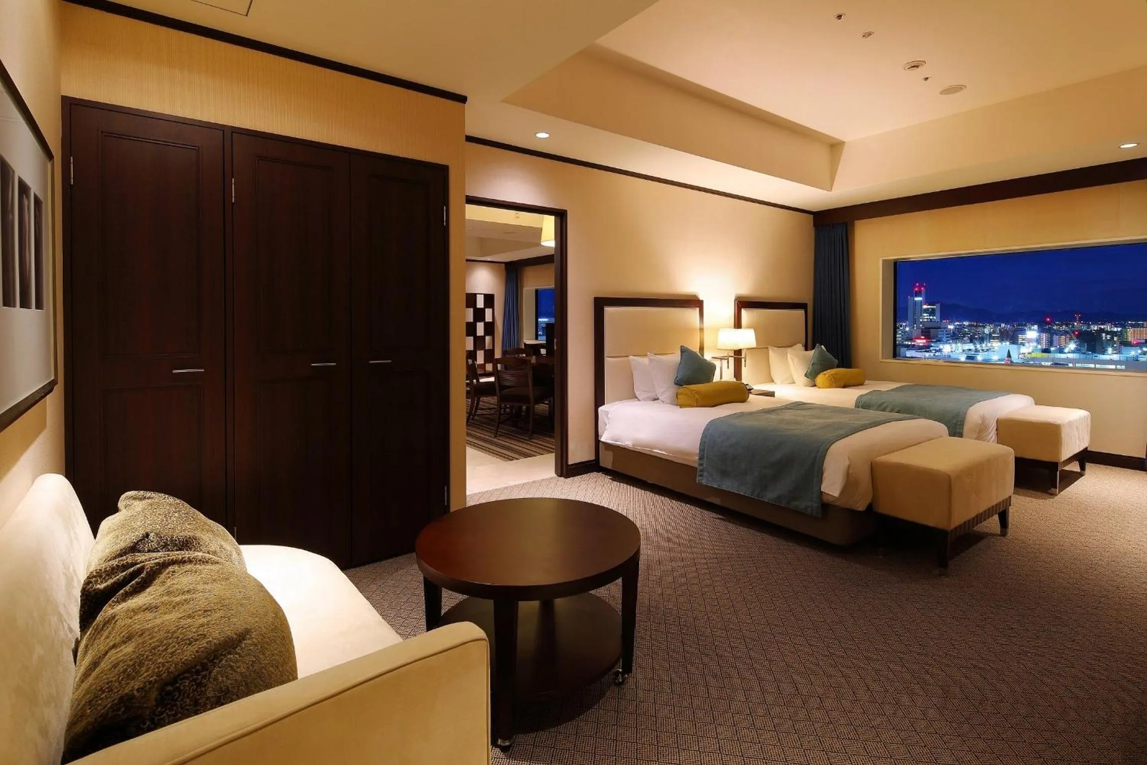Photo of the whole room, Bed in ANA Crowne Plaza Okayama by IHG