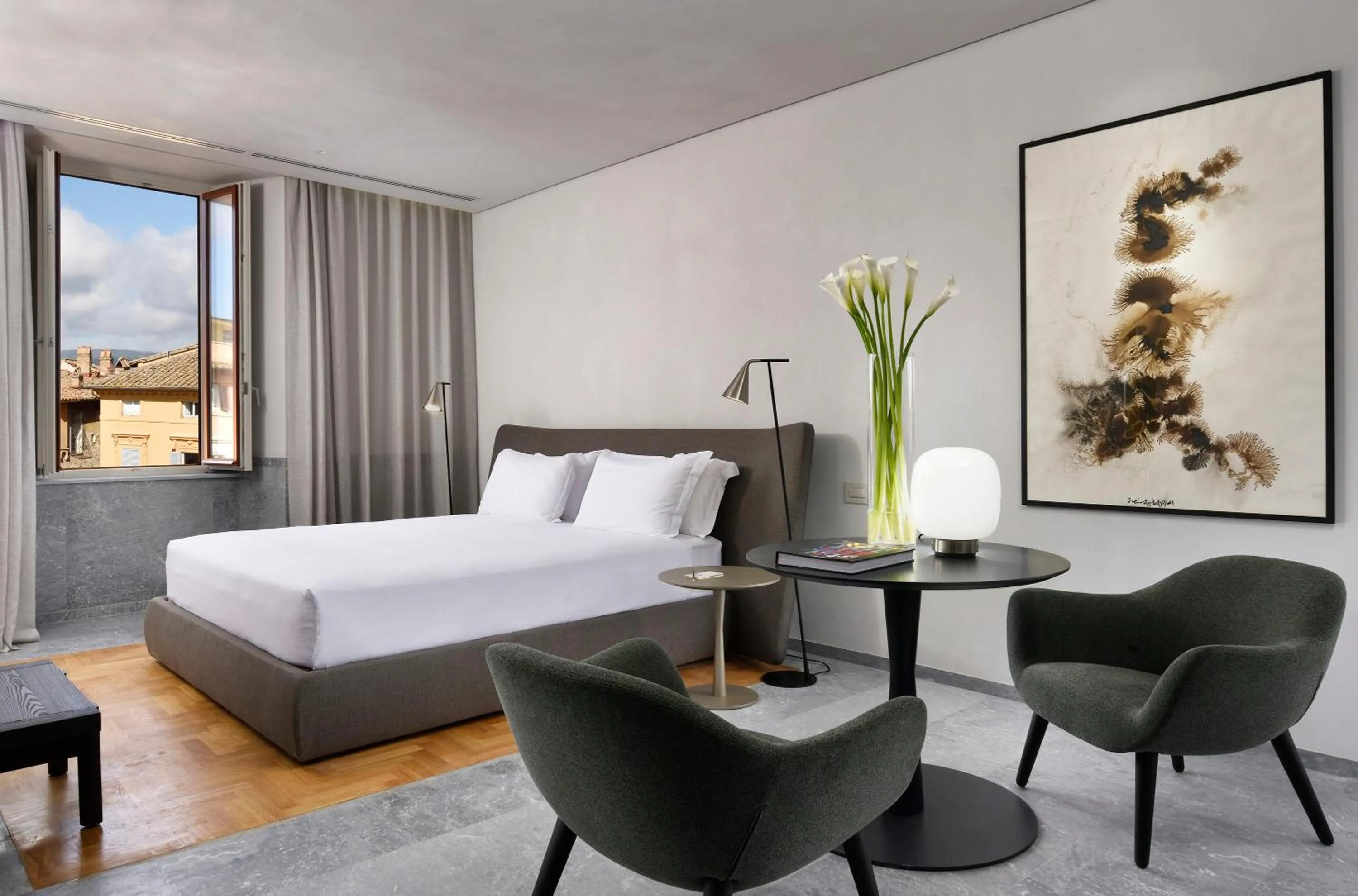 TV and multimedia, Bed in Locanda della Posta, The Bank