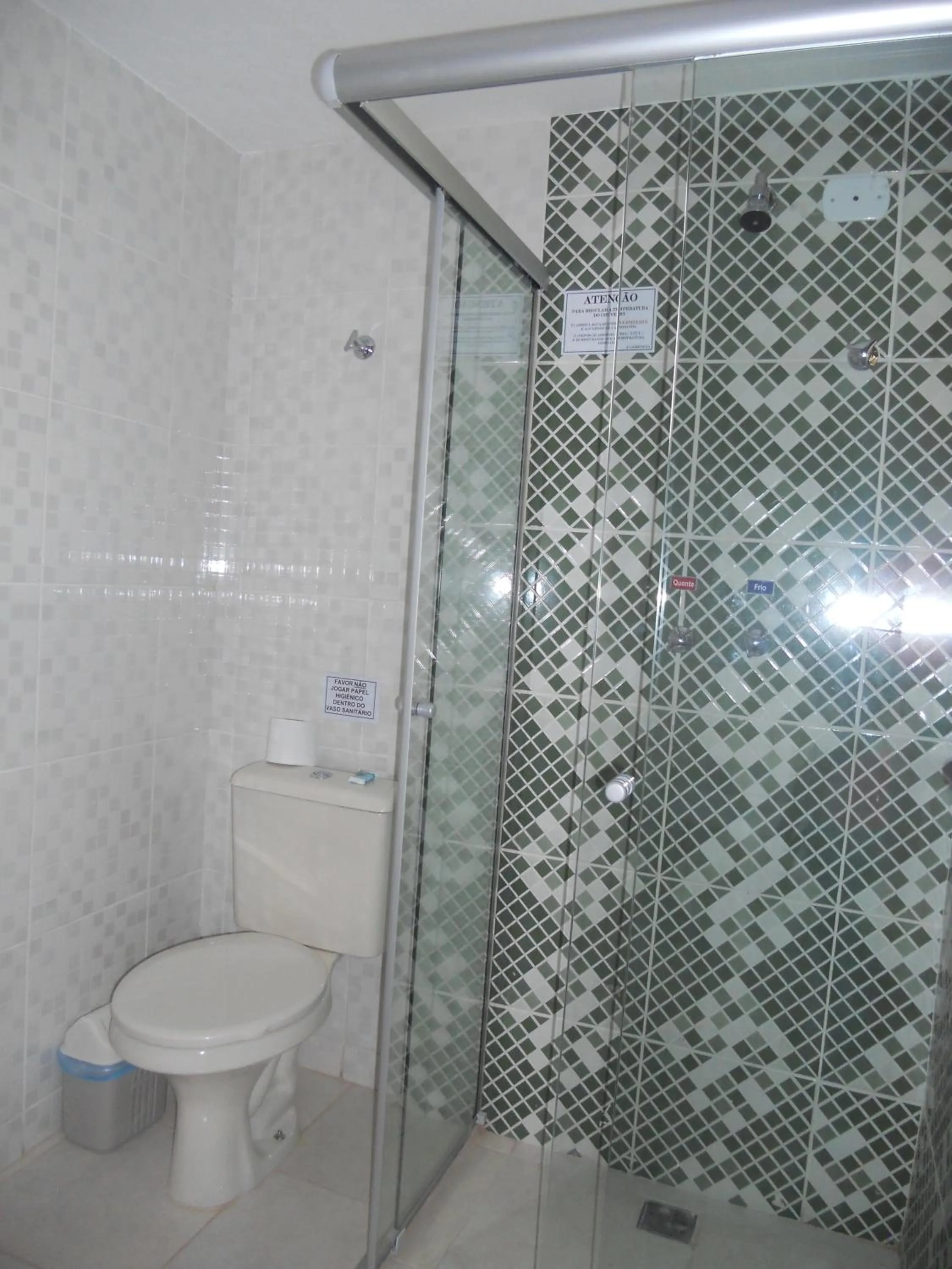 Classic Triple Room in Hotel Porto Real