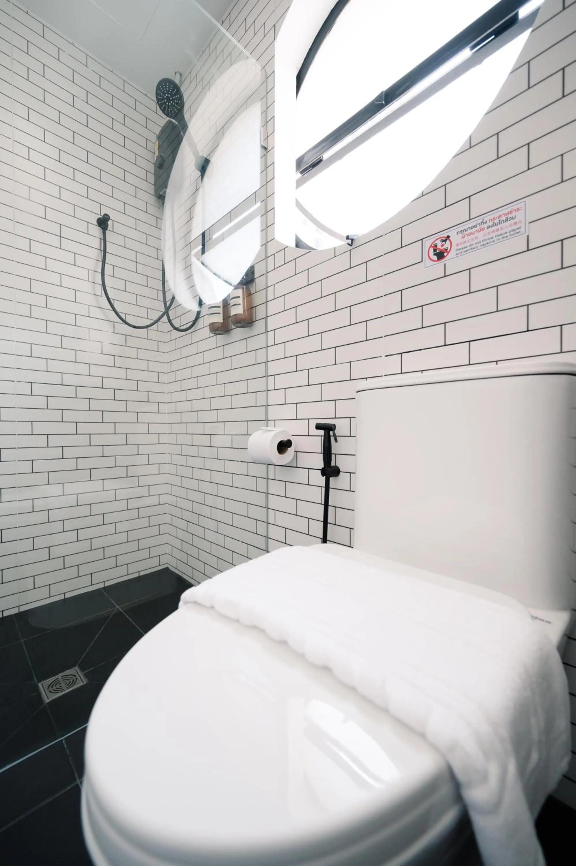 Bathroom in Mitt Haus (Lat Phrao Soi 5)