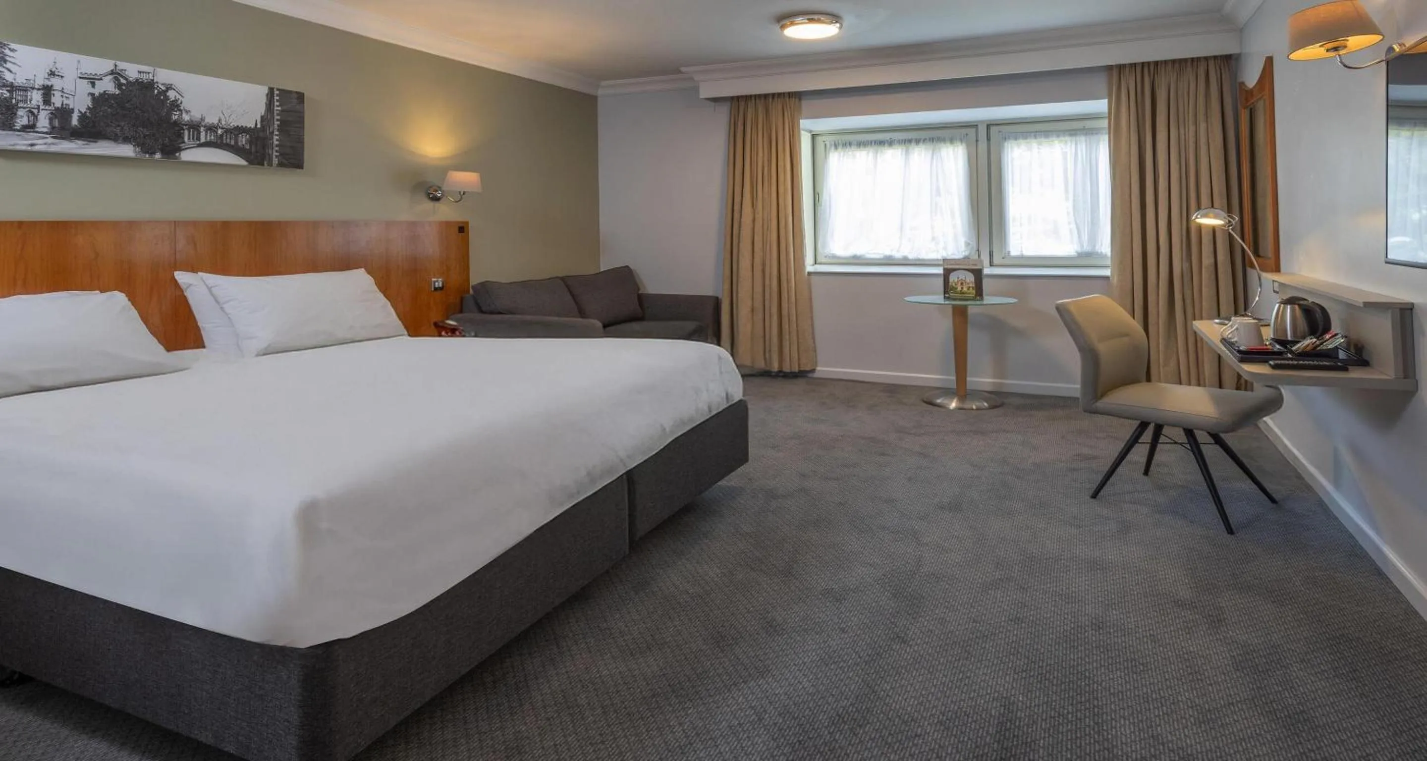 Bedroom, Bed in Cambridge Bar Hill Hotel, BW Signature Collection