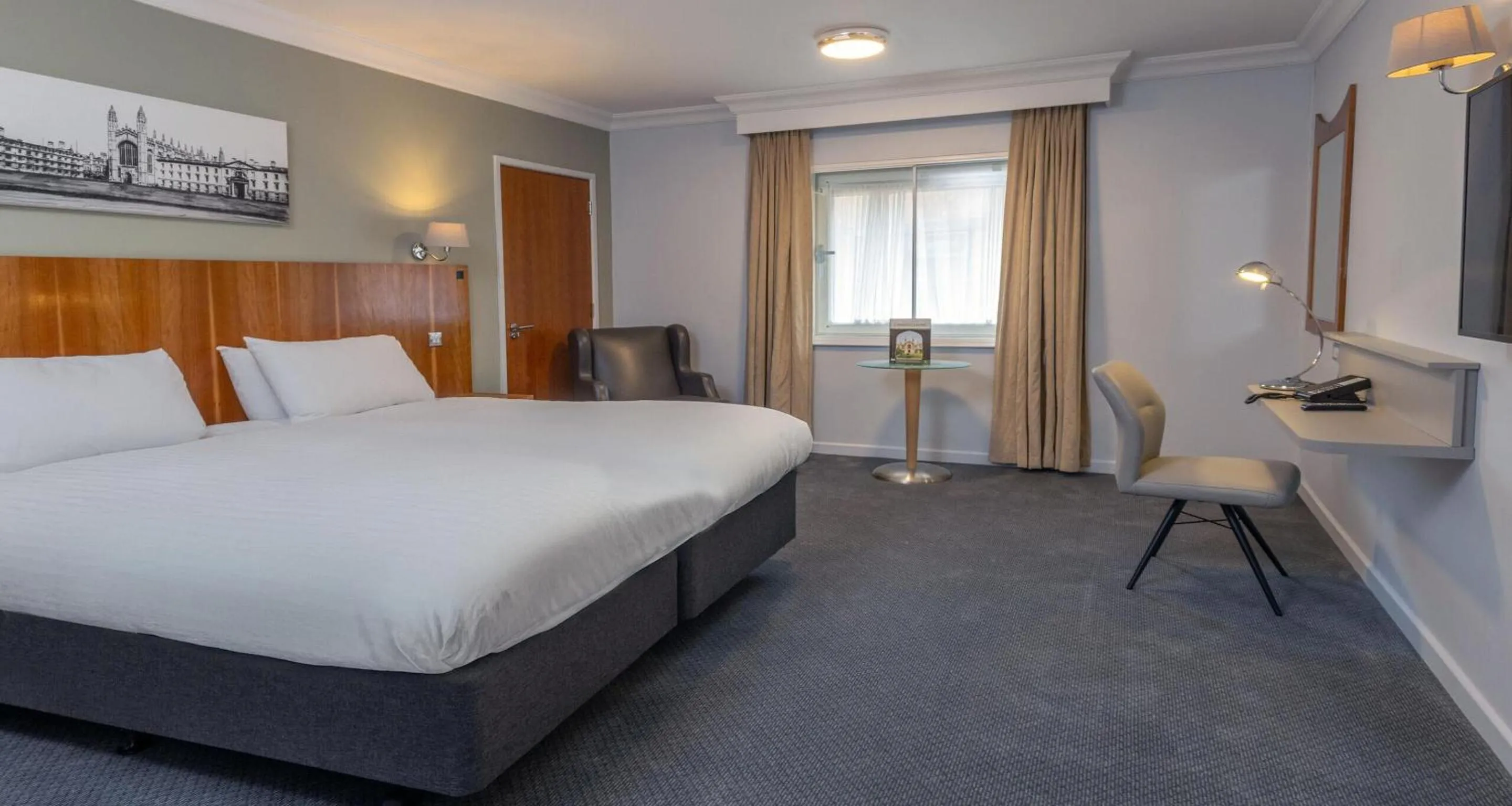 Property building, Bed in Cambridge Bar Hill Hotel, BW Signature Collection