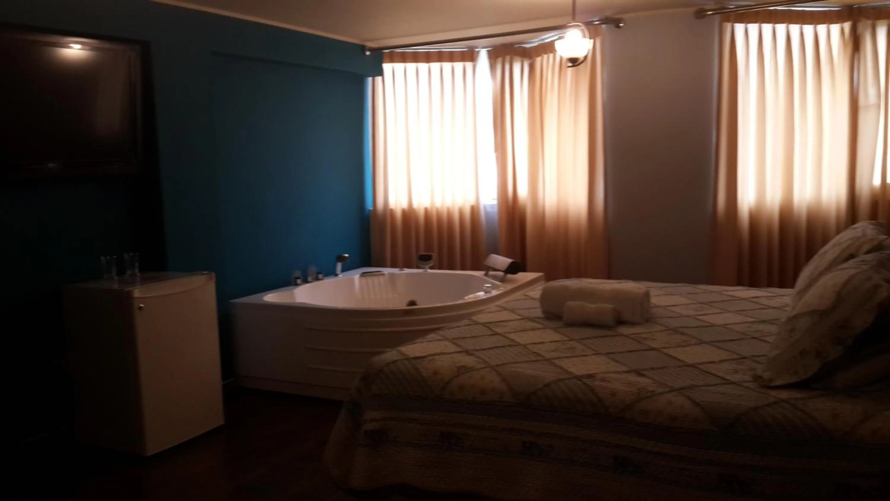 Bedroom, Bed in Padama