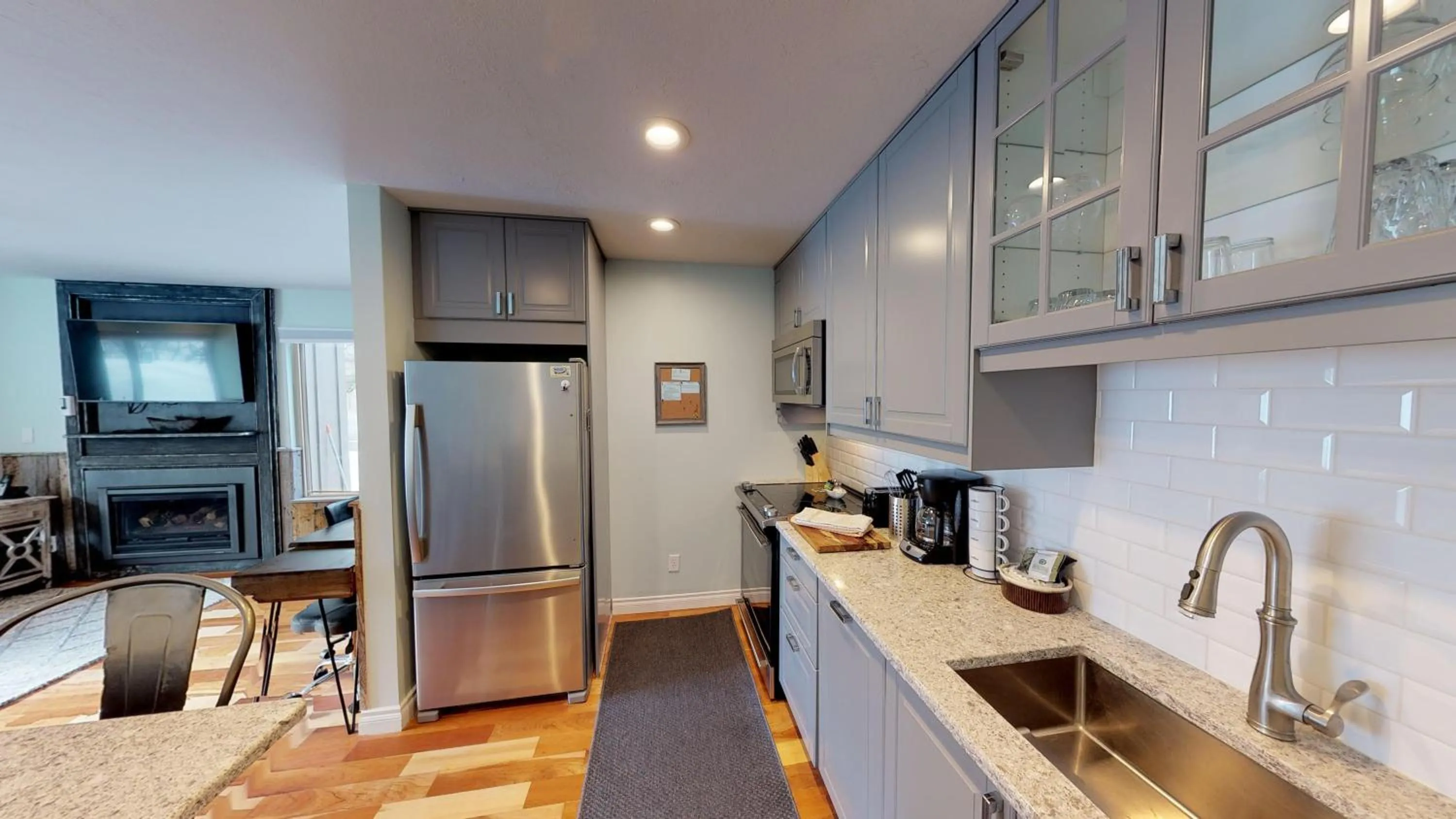 Kitchen or kitchenette in Hidden Creek by All Seasons Resort Lodging
