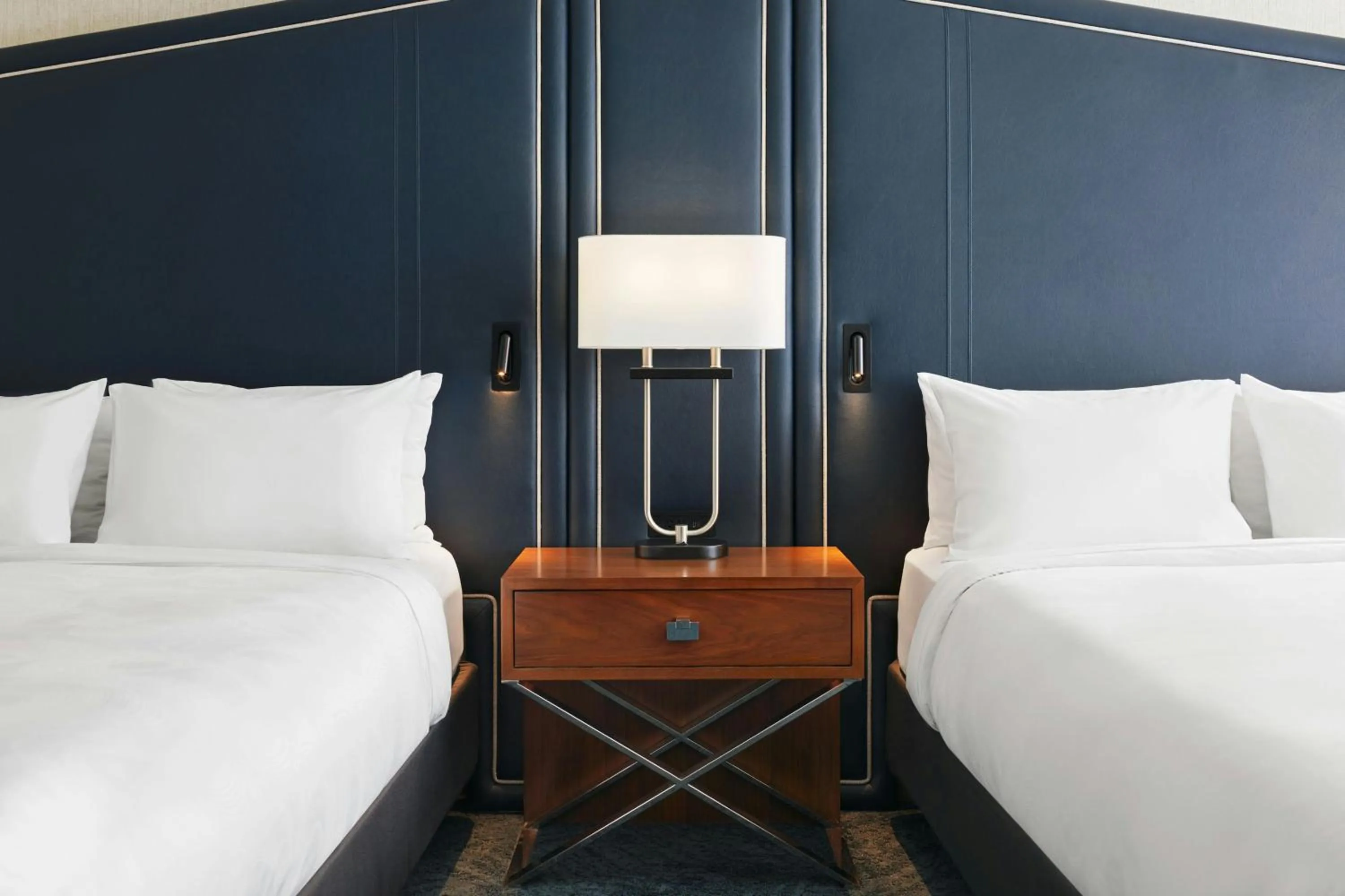 Photo of the whole room, Bed in JW Marriott Austin