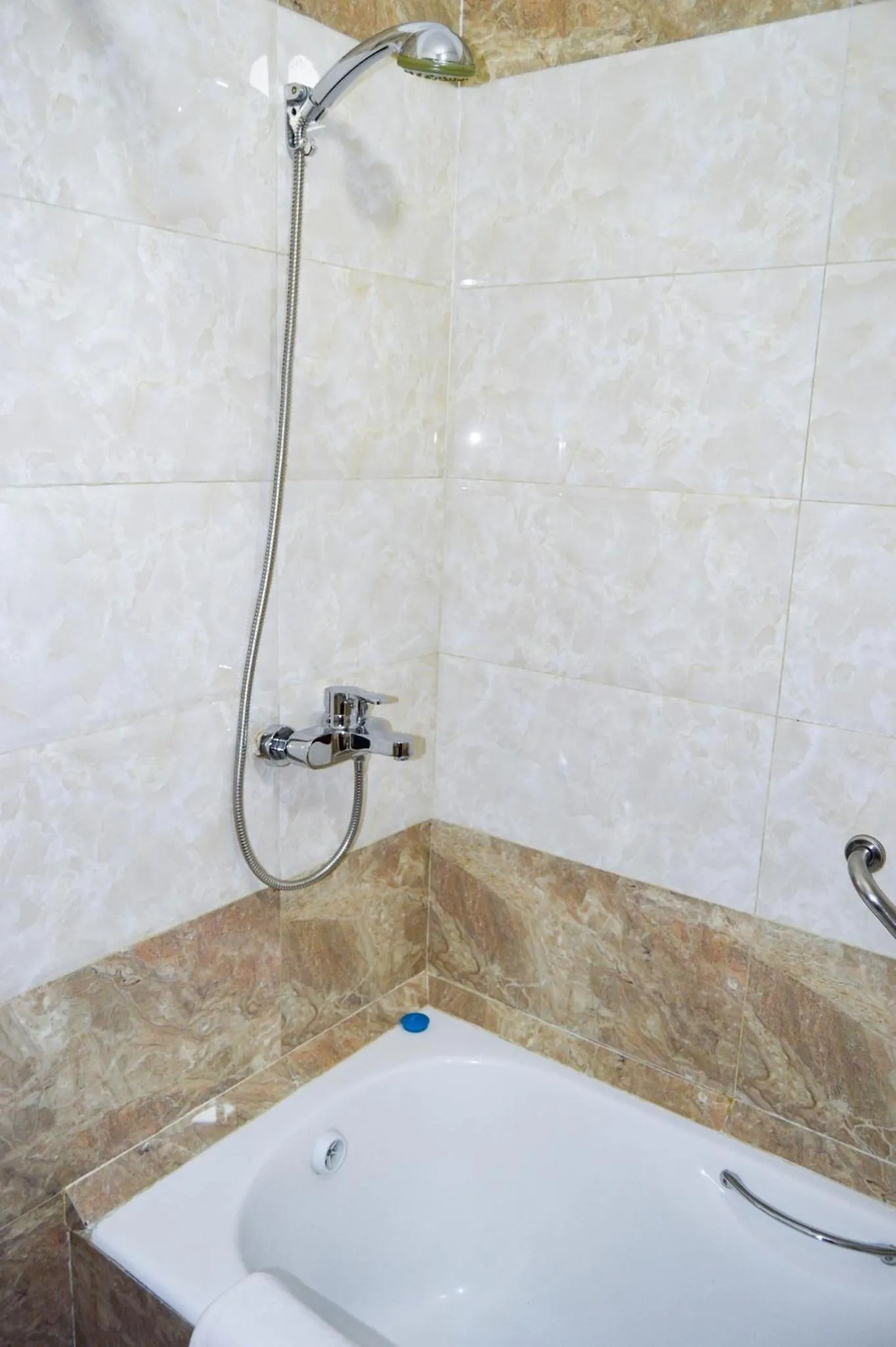 Standard Double Room in Guide Hotel