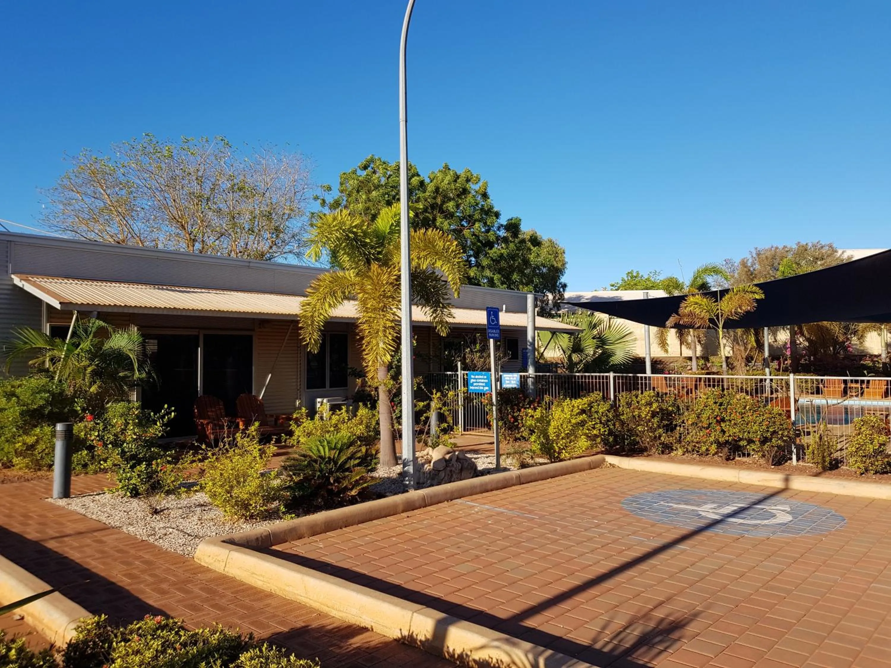 Samson Beach Chalets