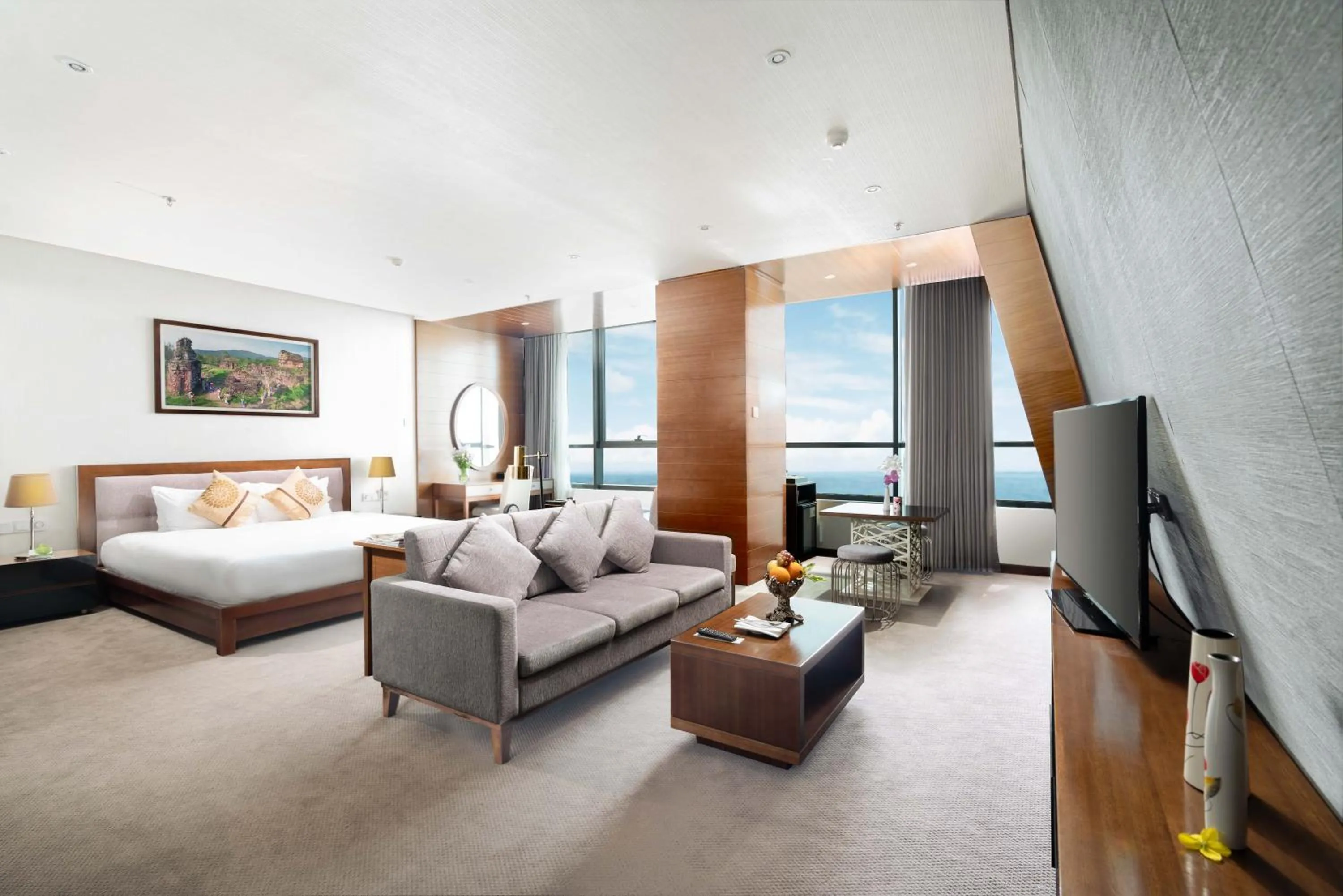 Bed in Grand Tourane Hotel Da Nang